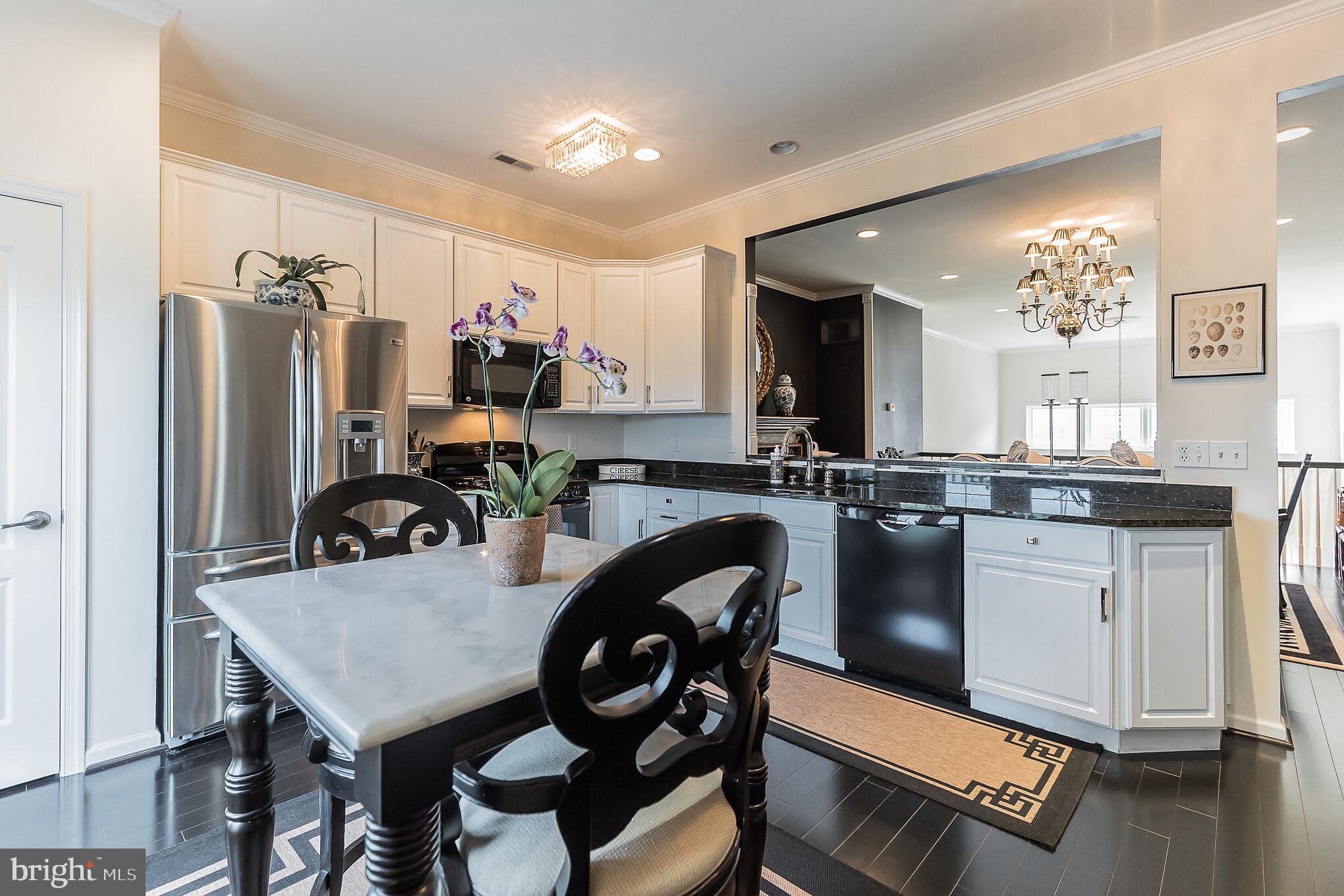 SIENA PLACE - Residential