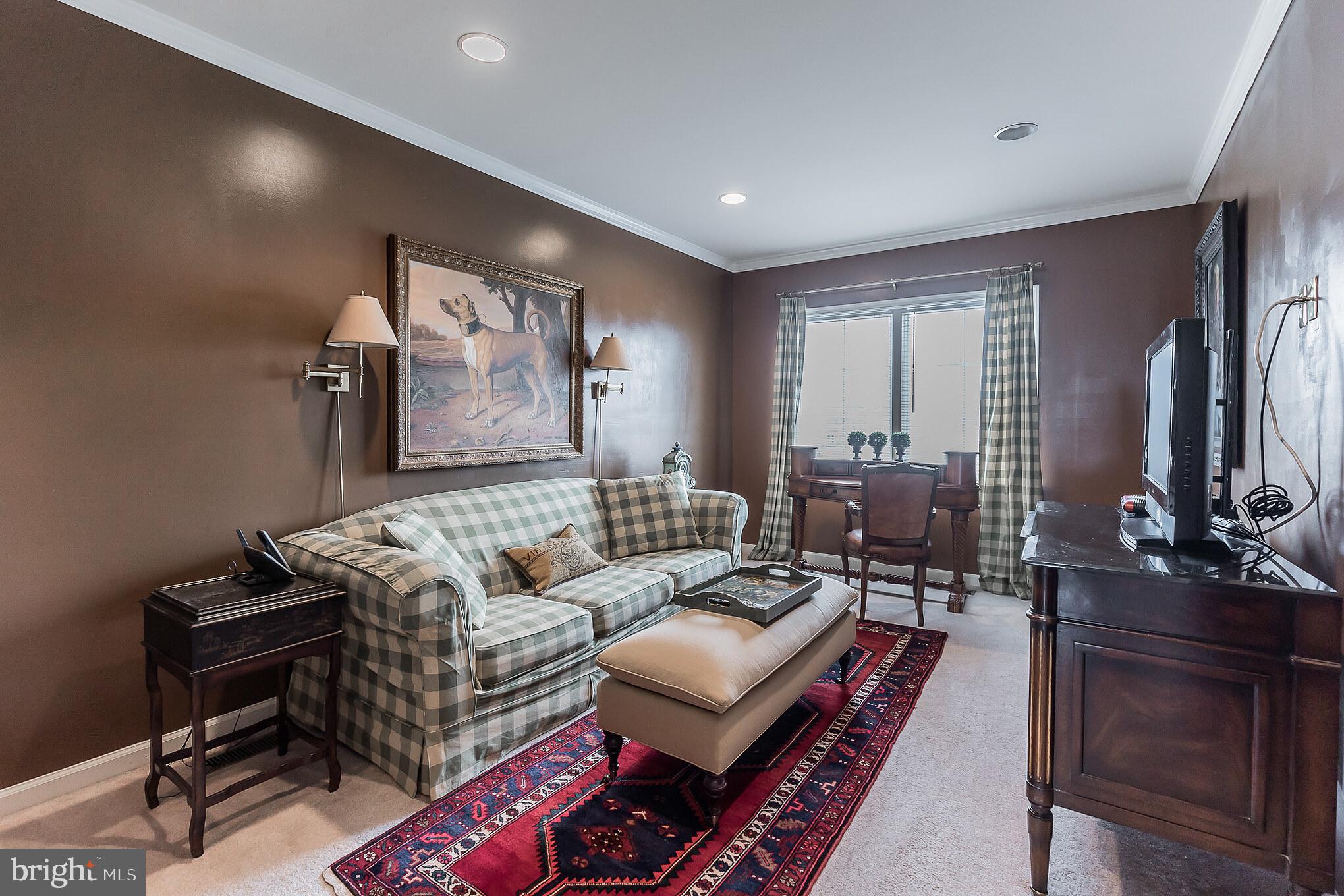 SIENA PLACE - Residential