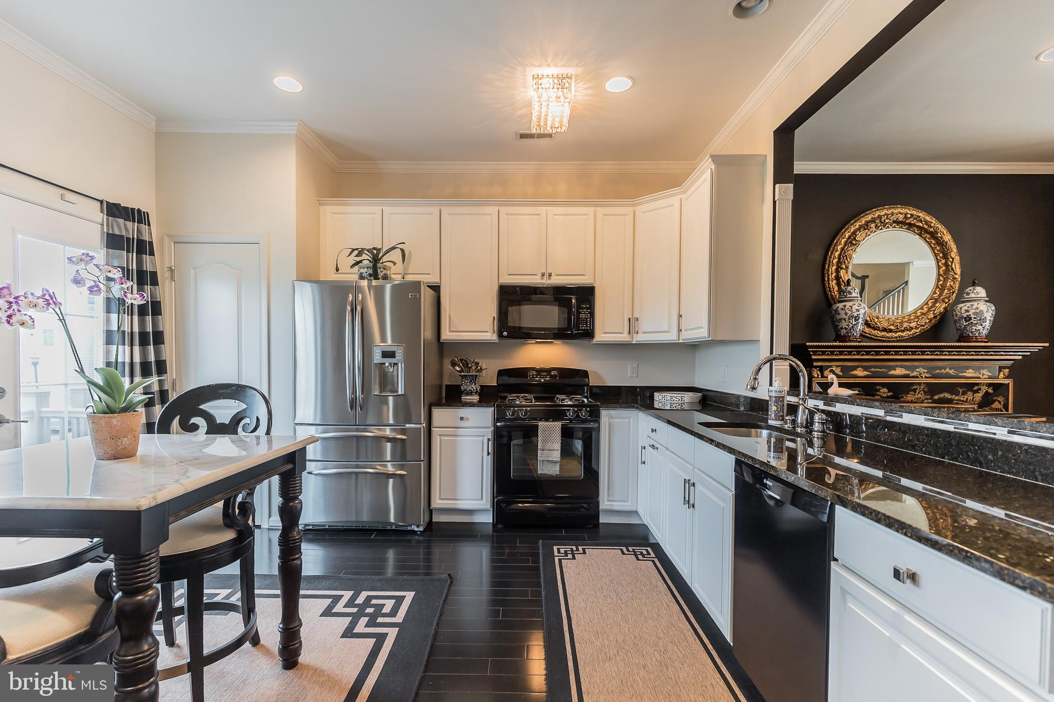 SIENA PLACE - Residential