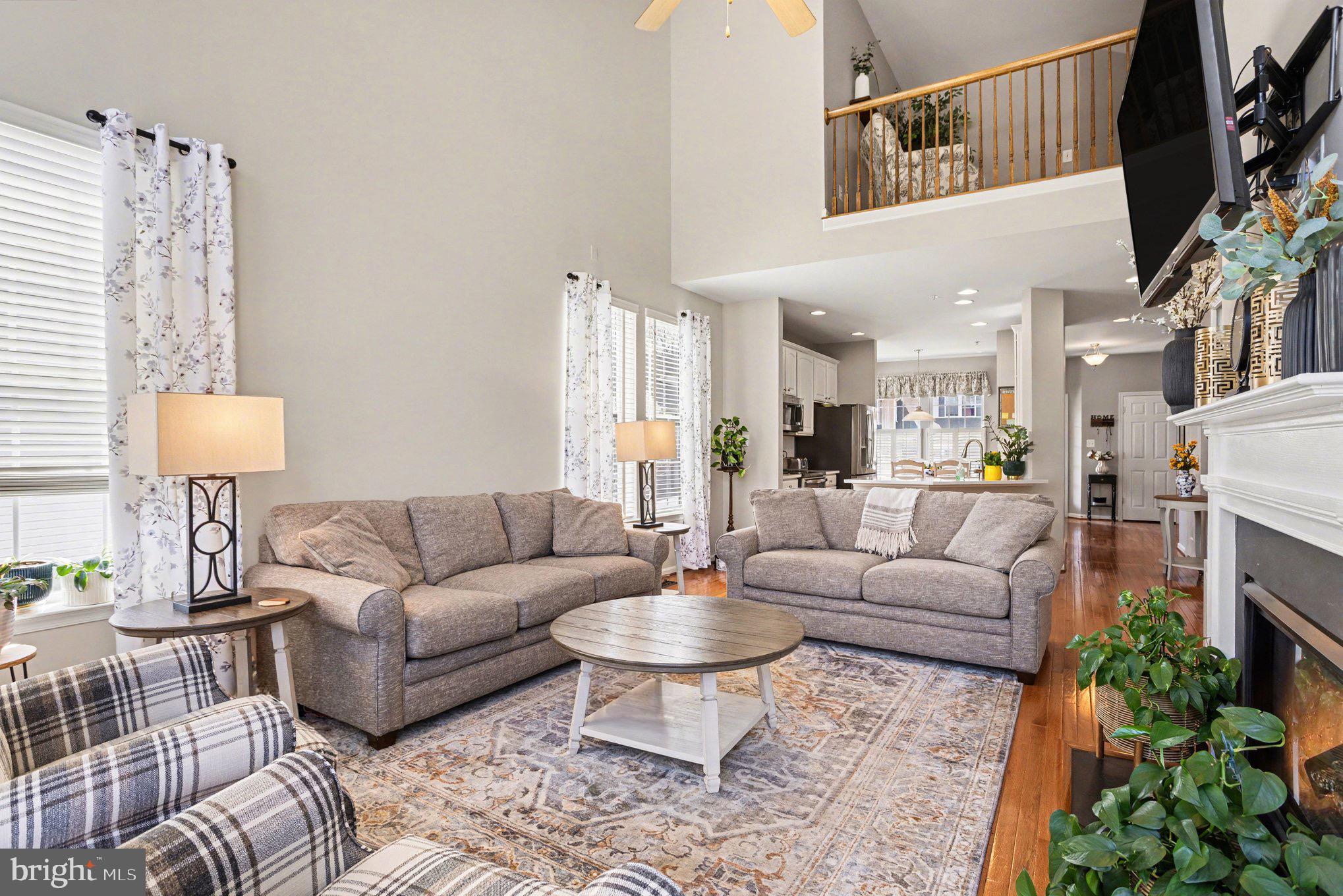 515 MAJESTIC PRINCE CIRCLE