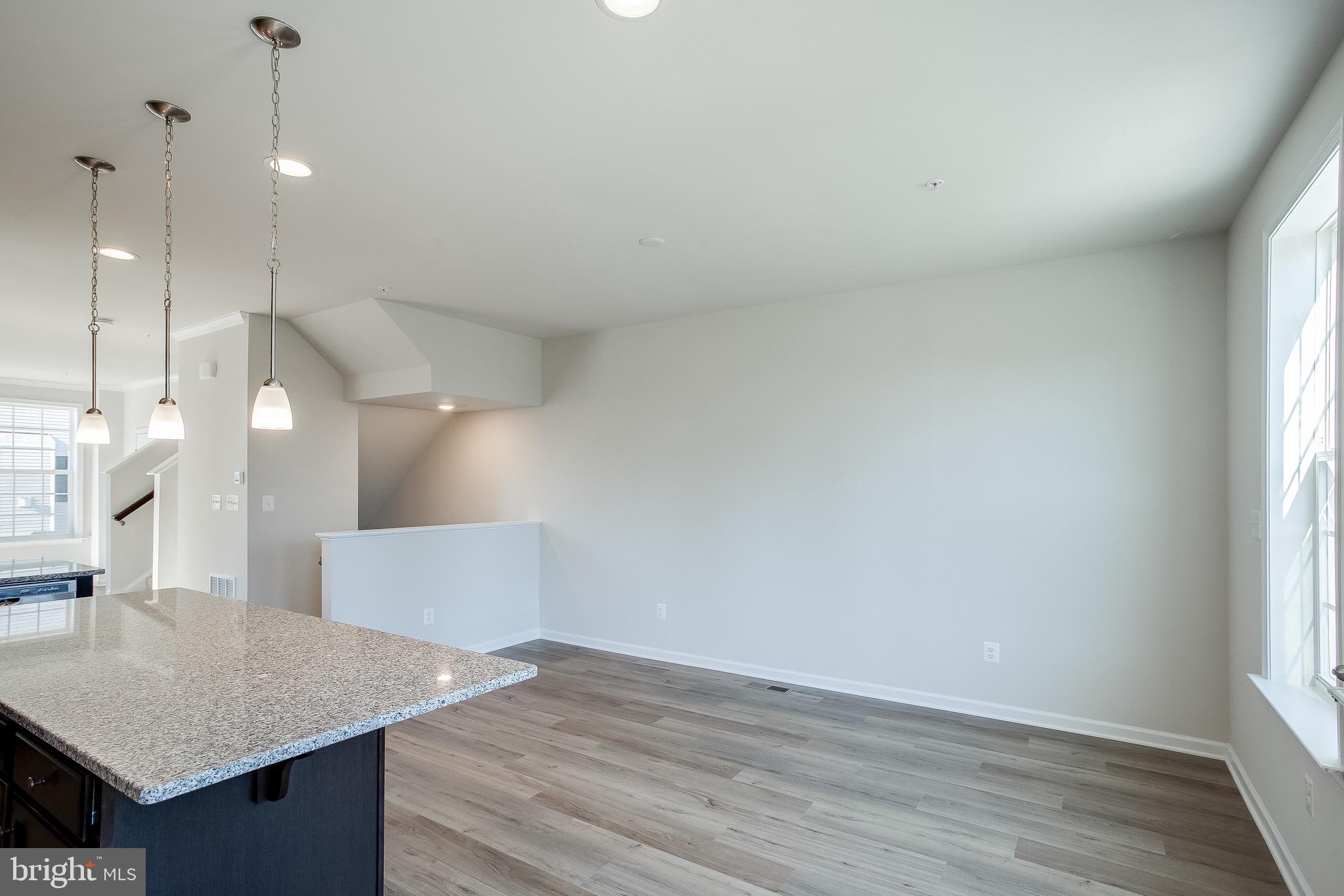 SPRING BANK - Residential Lease