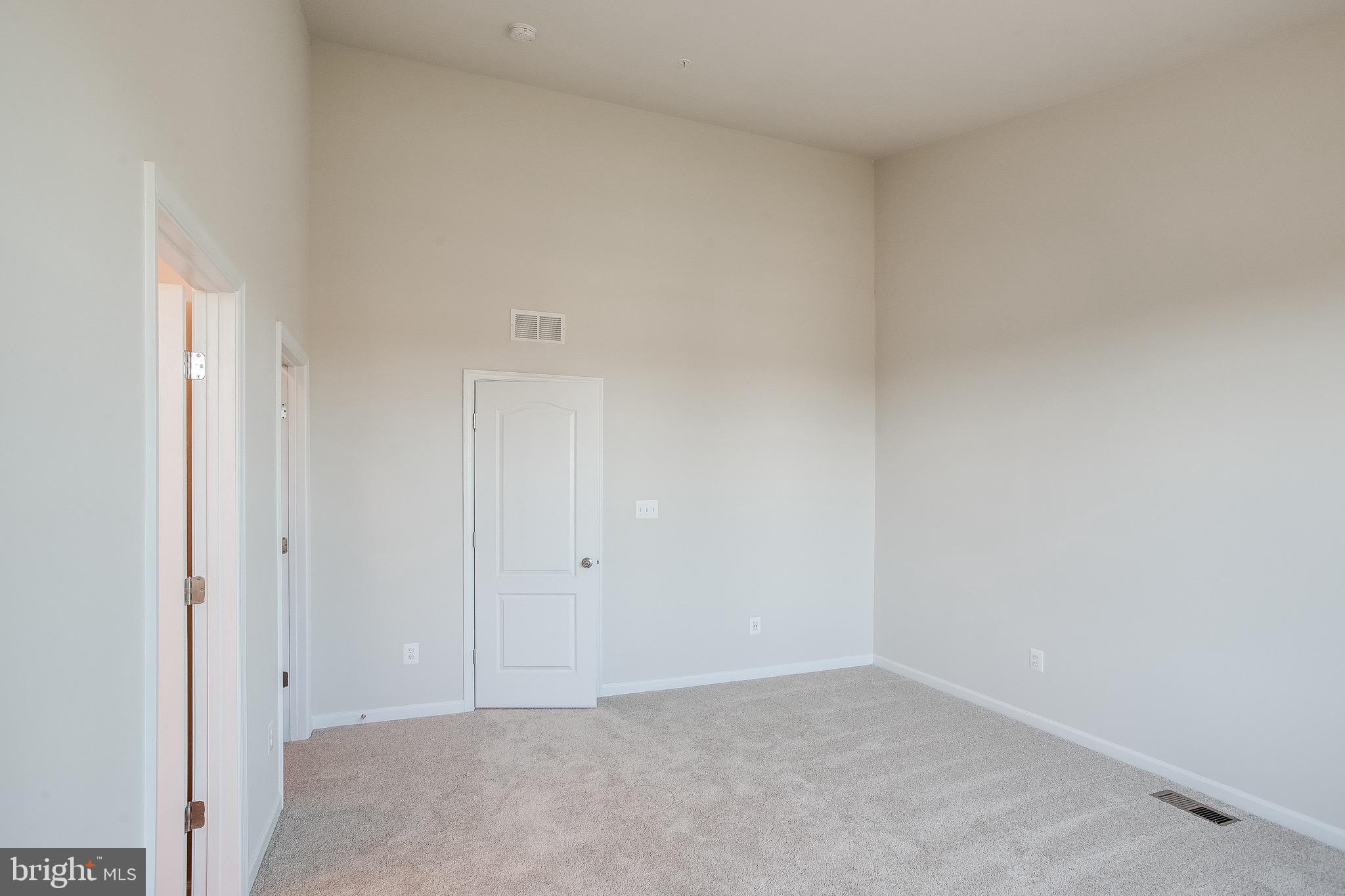 SPRING BANK - Residential Lease