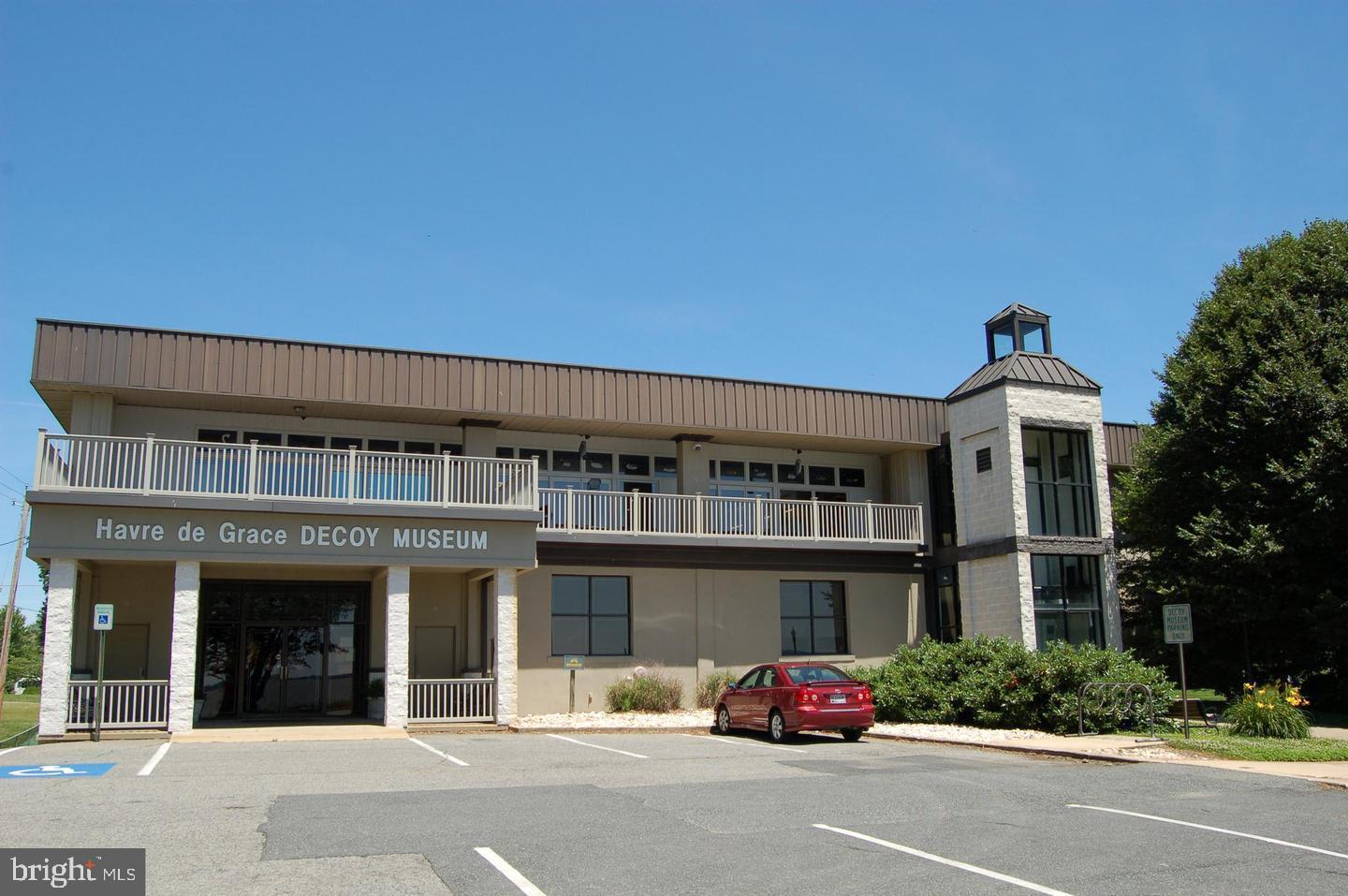 CANVASBACK COVE - Residential Lease