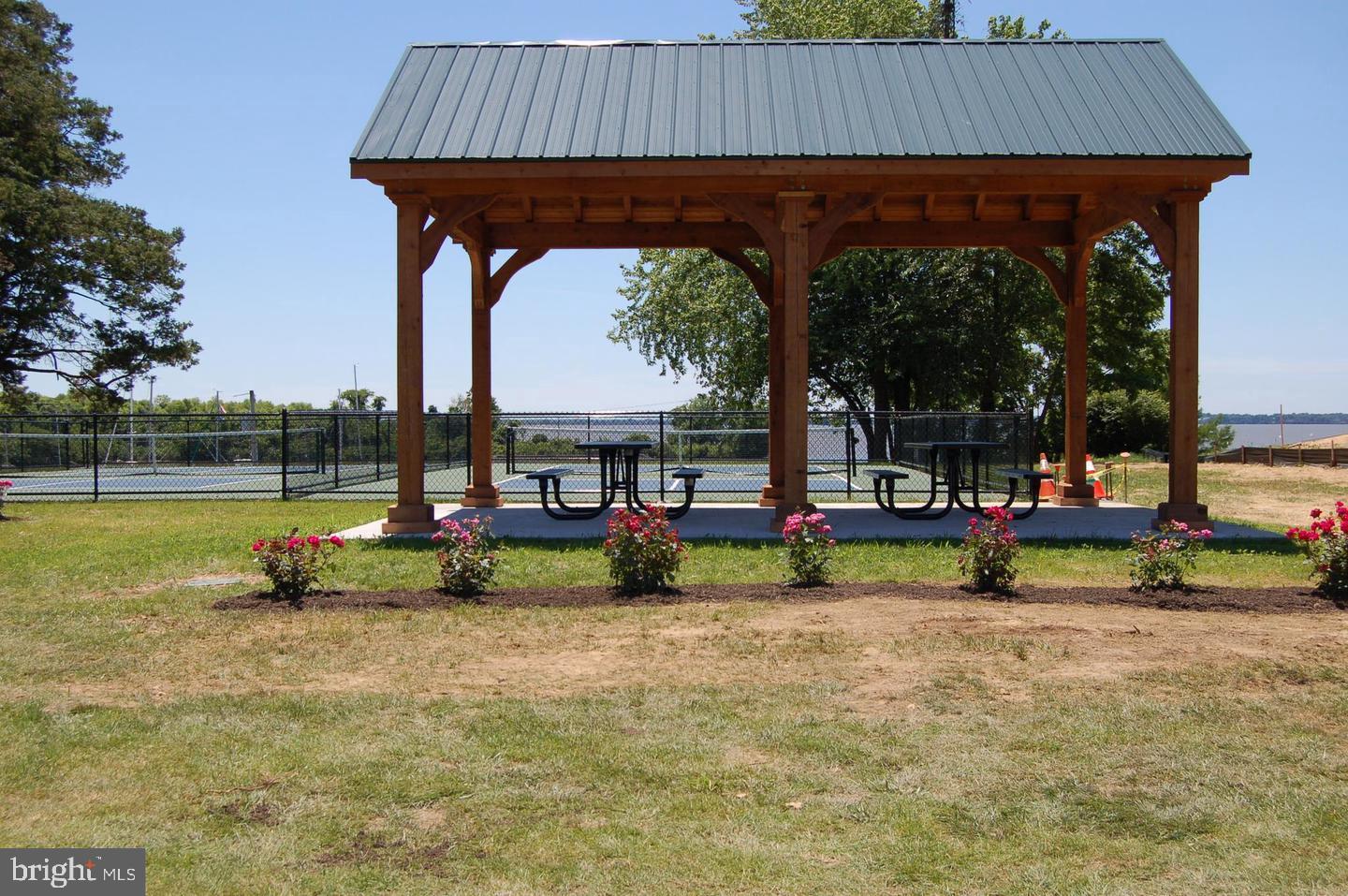 CANVASBACK COVE - Residential Lease