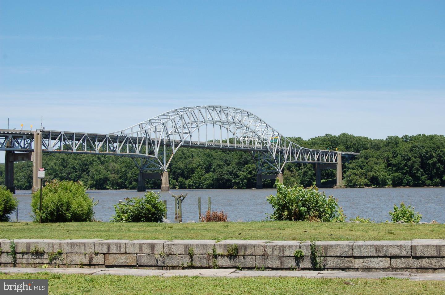 CANVASBACK COVE - Residential Lease