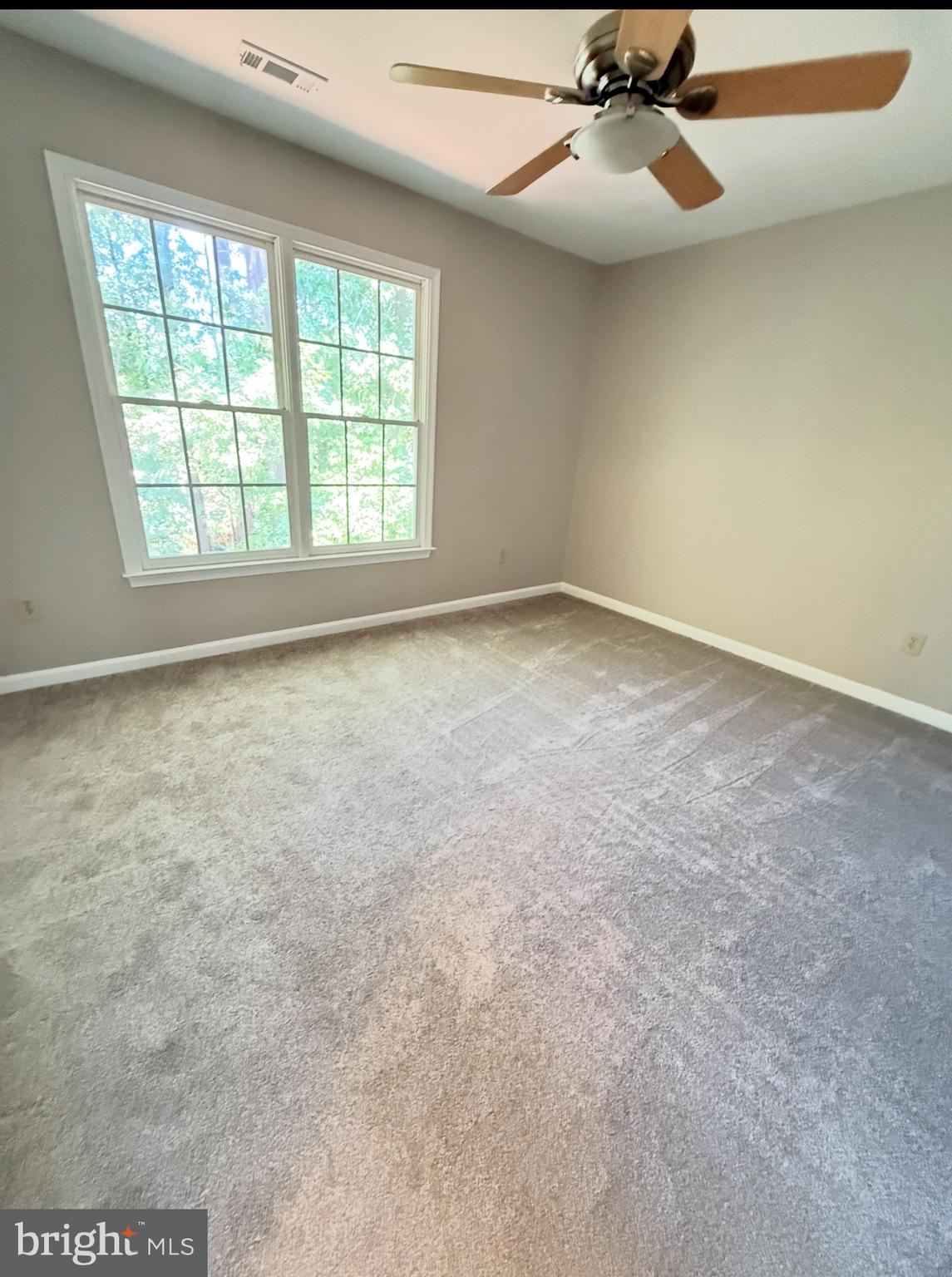 AUGUSTINE NORTH - Residential Lease