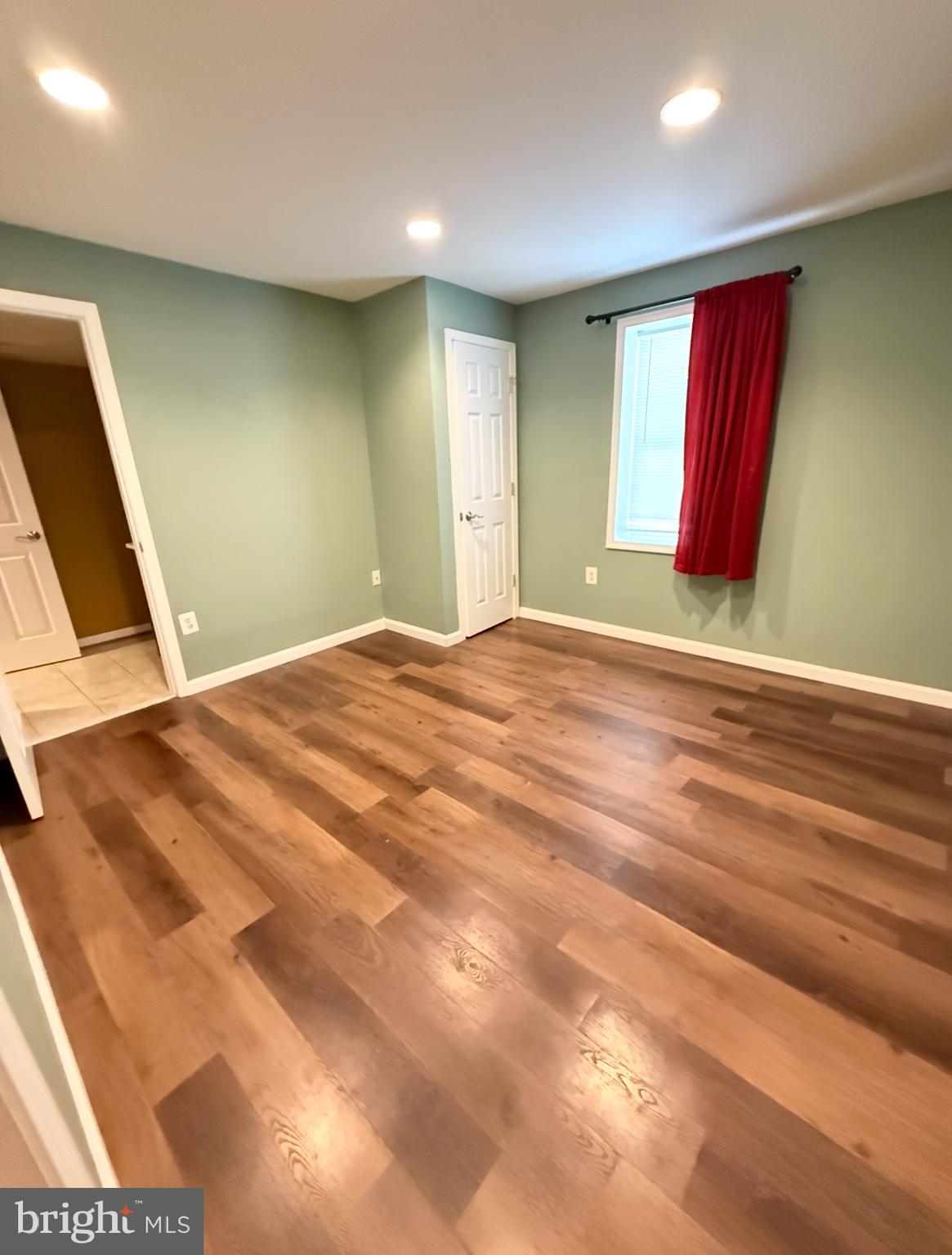 AUGUSTINE NORTH - Residential Lease