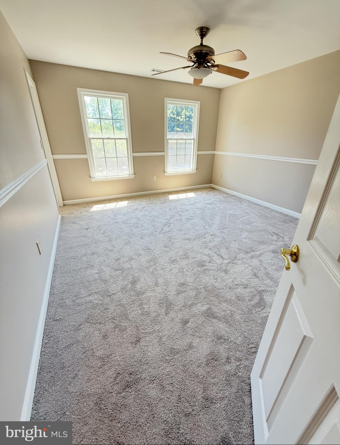 AUGUSTINE NORTH - Residential Lease