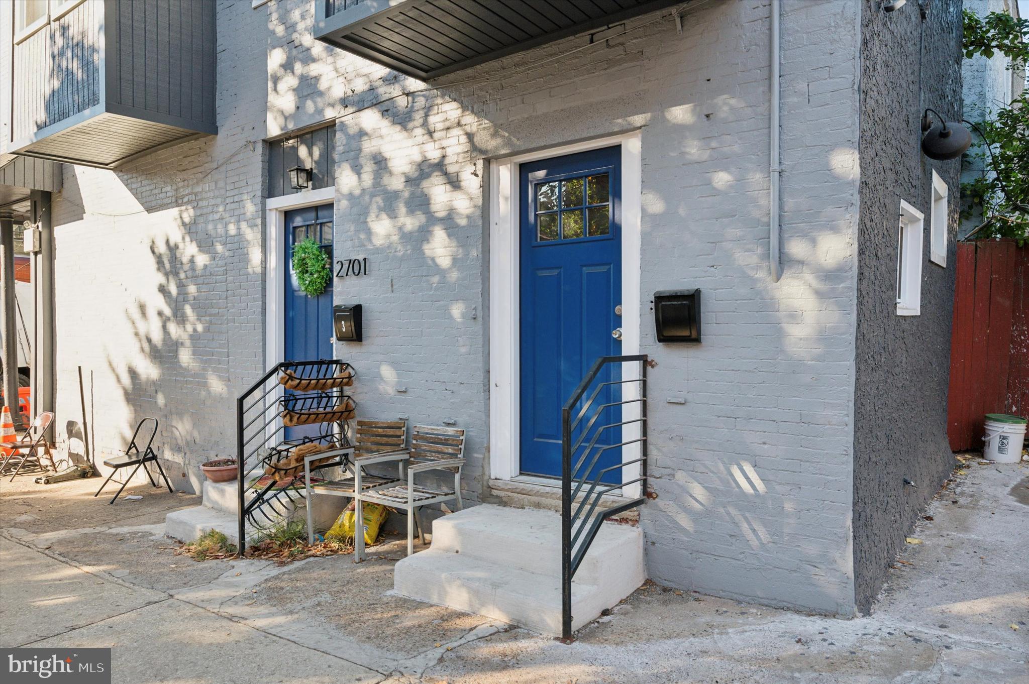 2701 POPLAR STREET