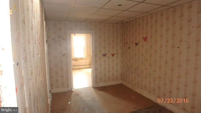 WASHINGTON VILLAGE - Residential