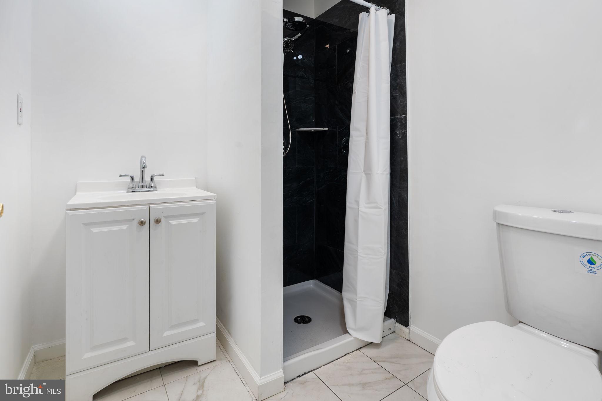 BRIDESBURG - Residential Income