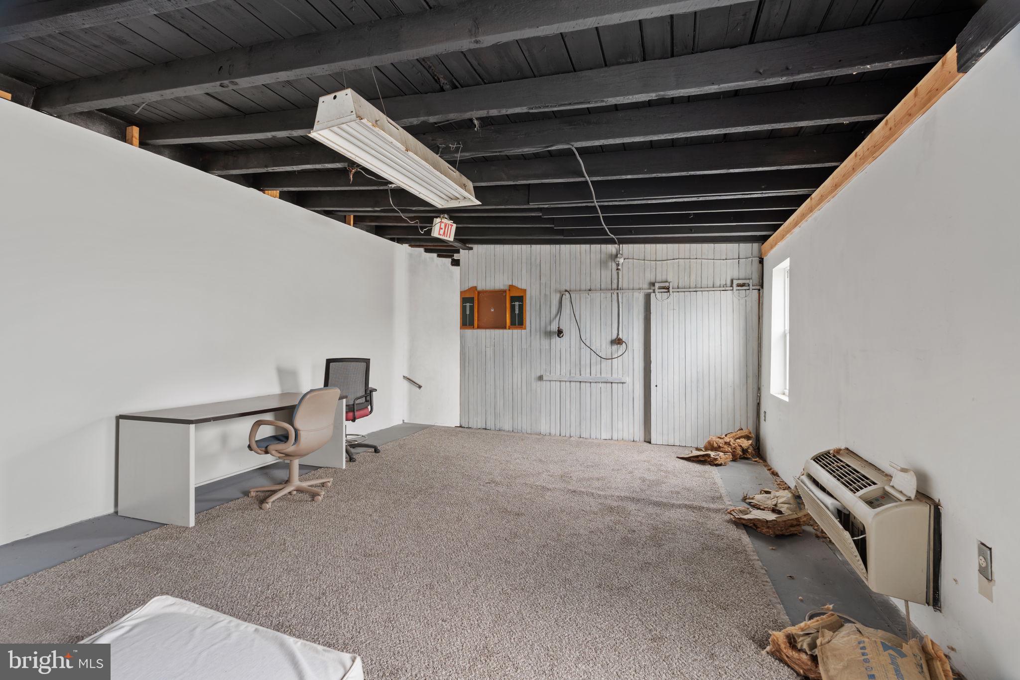 BRIDESBURG - Residential Income