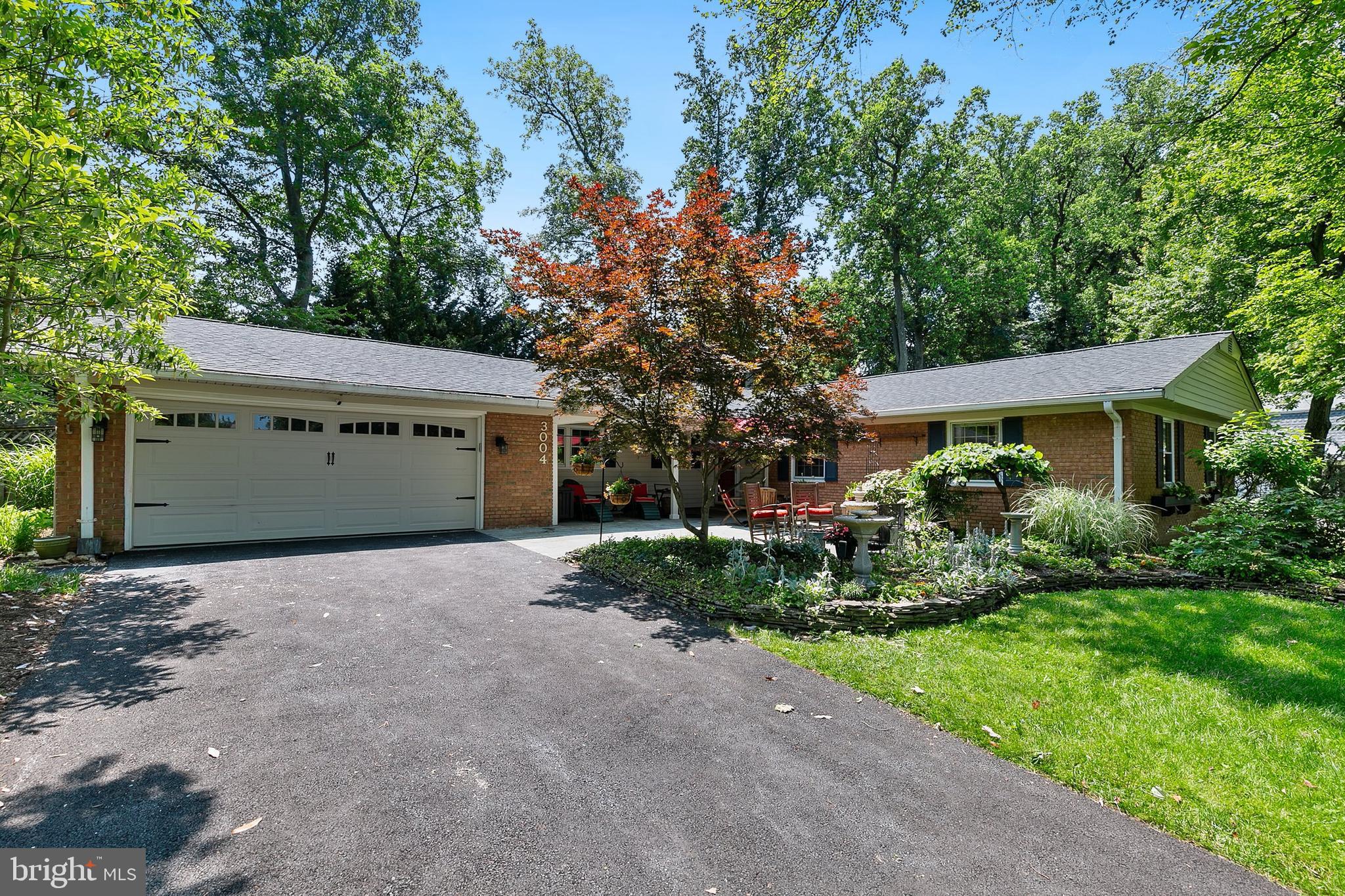 3004 BLUFF POINT LANE