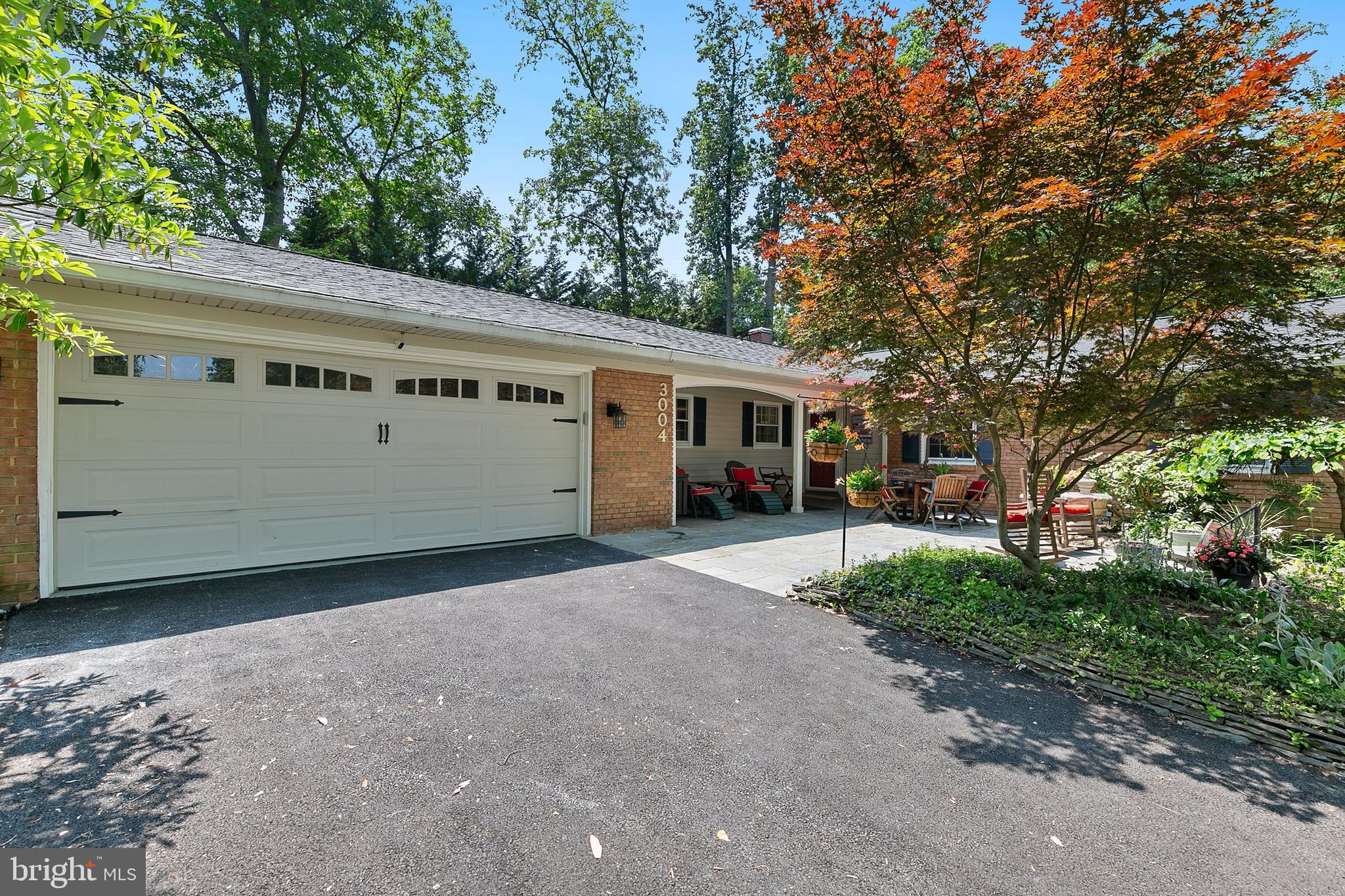 3004 BLUFF POINT LANE