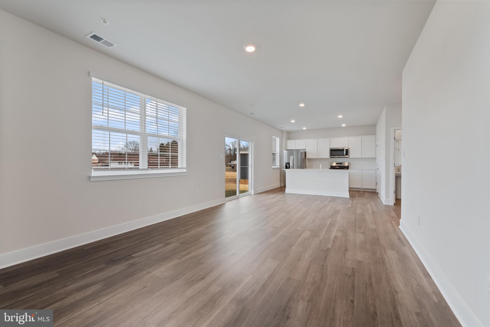 VIRGINIA COMMONS - Residential