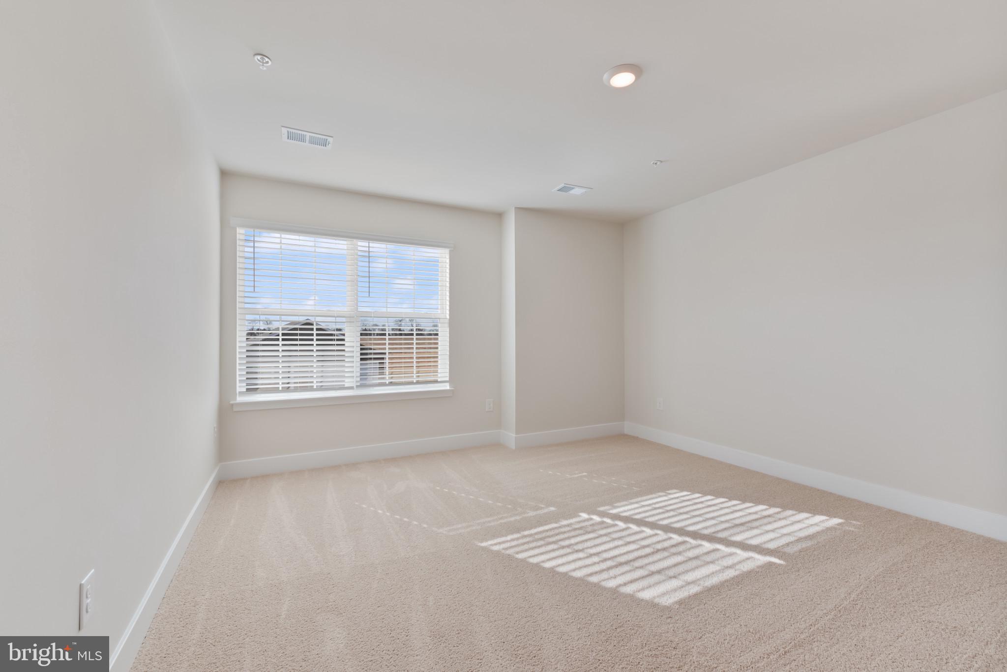 VIRGINIA COMMONS - Residential