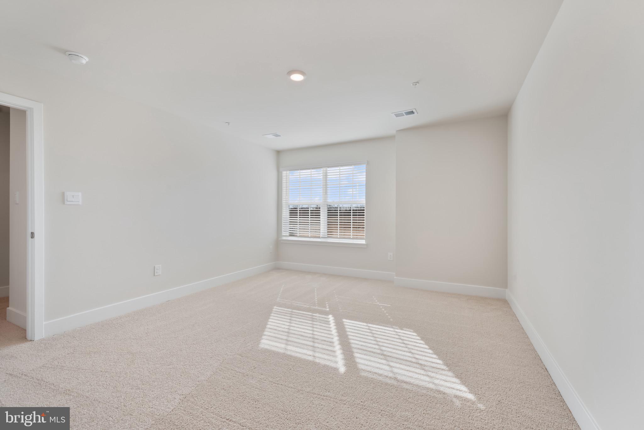 VIRGINIA COMMONS - Residential