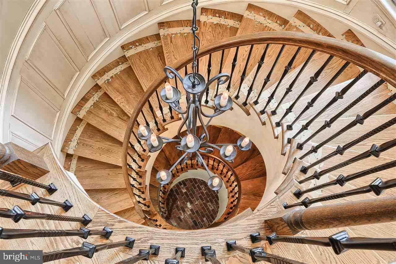 DEER CHASE ESTATES - Residential