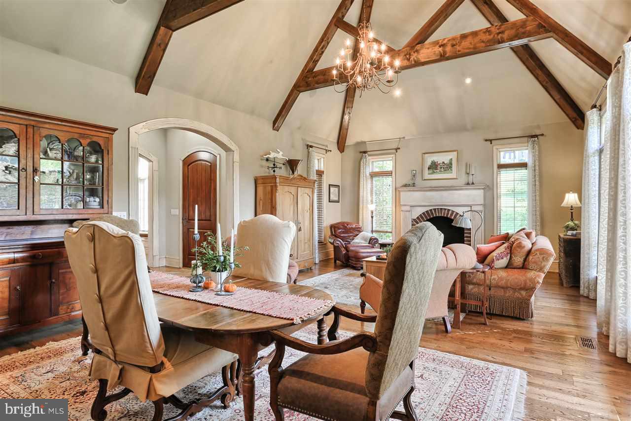 DEER CHASE ESTATES - Residential