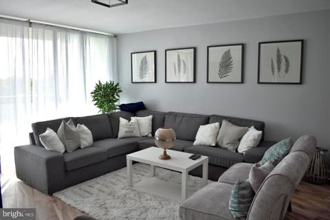 3900 FORD ROAD 00 14K PHILADELPHIA PA 19131