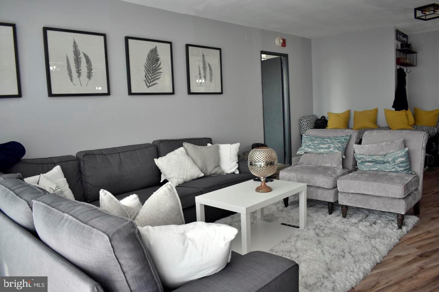 3900 FORD ROAD 00 14K