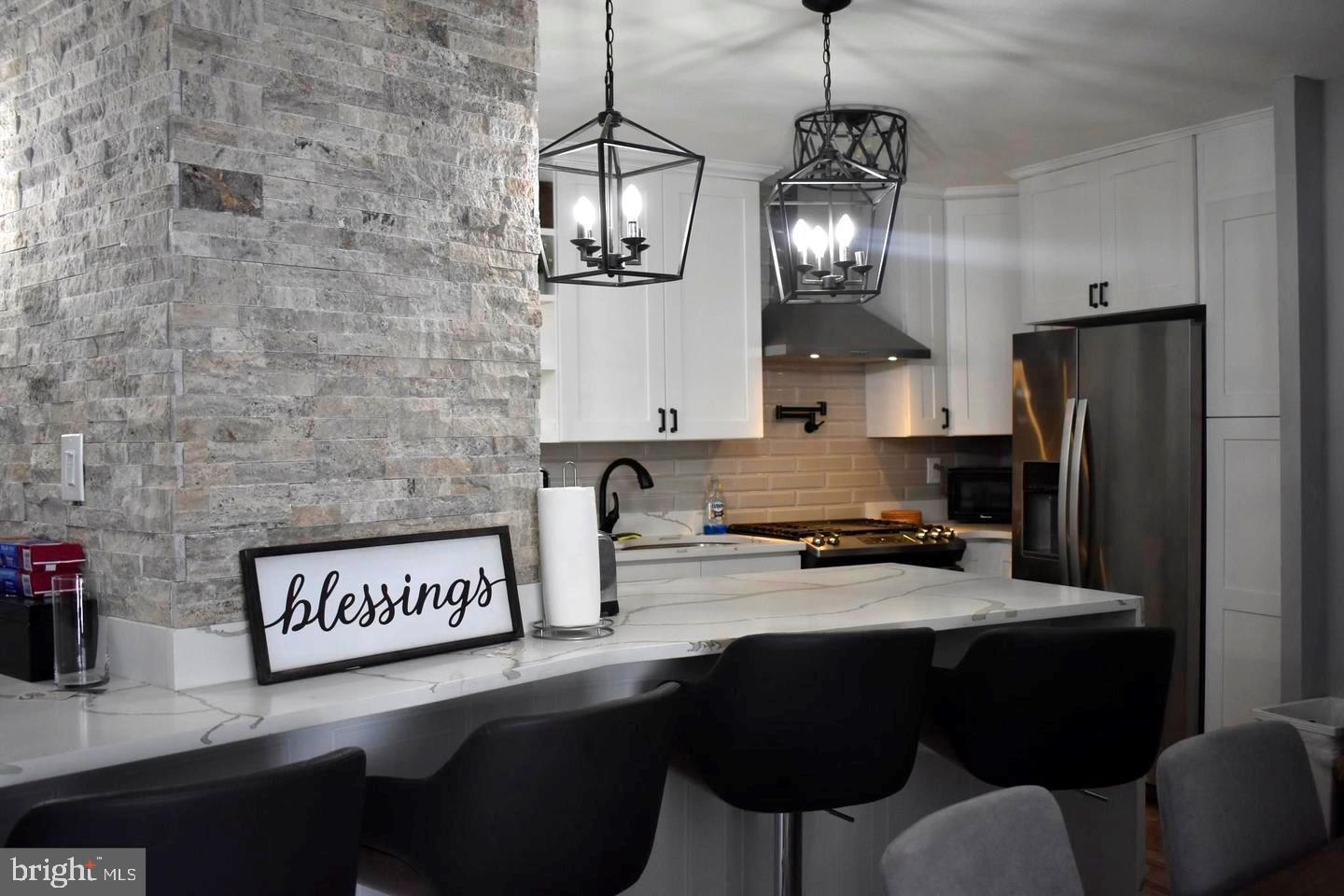 PHILADELPHIA (WEST) - Residential