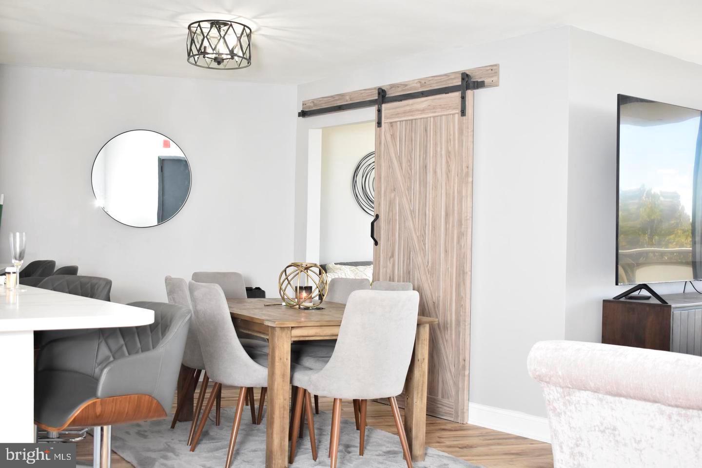 PHILADELPHIA (WEST) - Residential