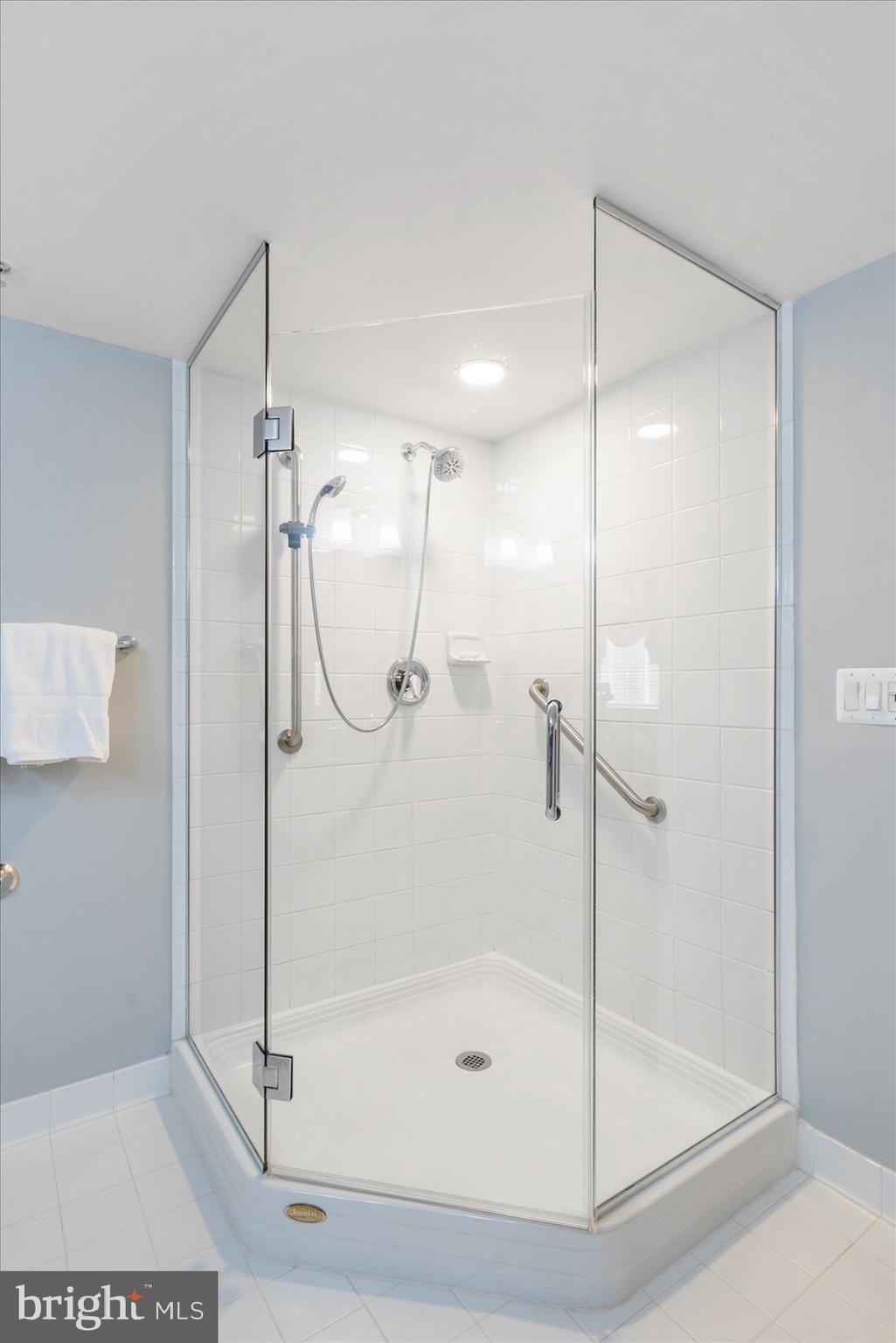 MAYS CHAPEL NORTH - Residential