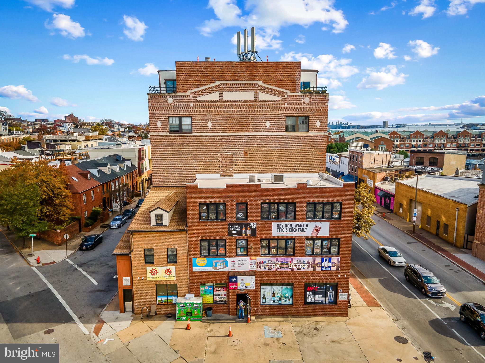 CANTON - Commercial Sale