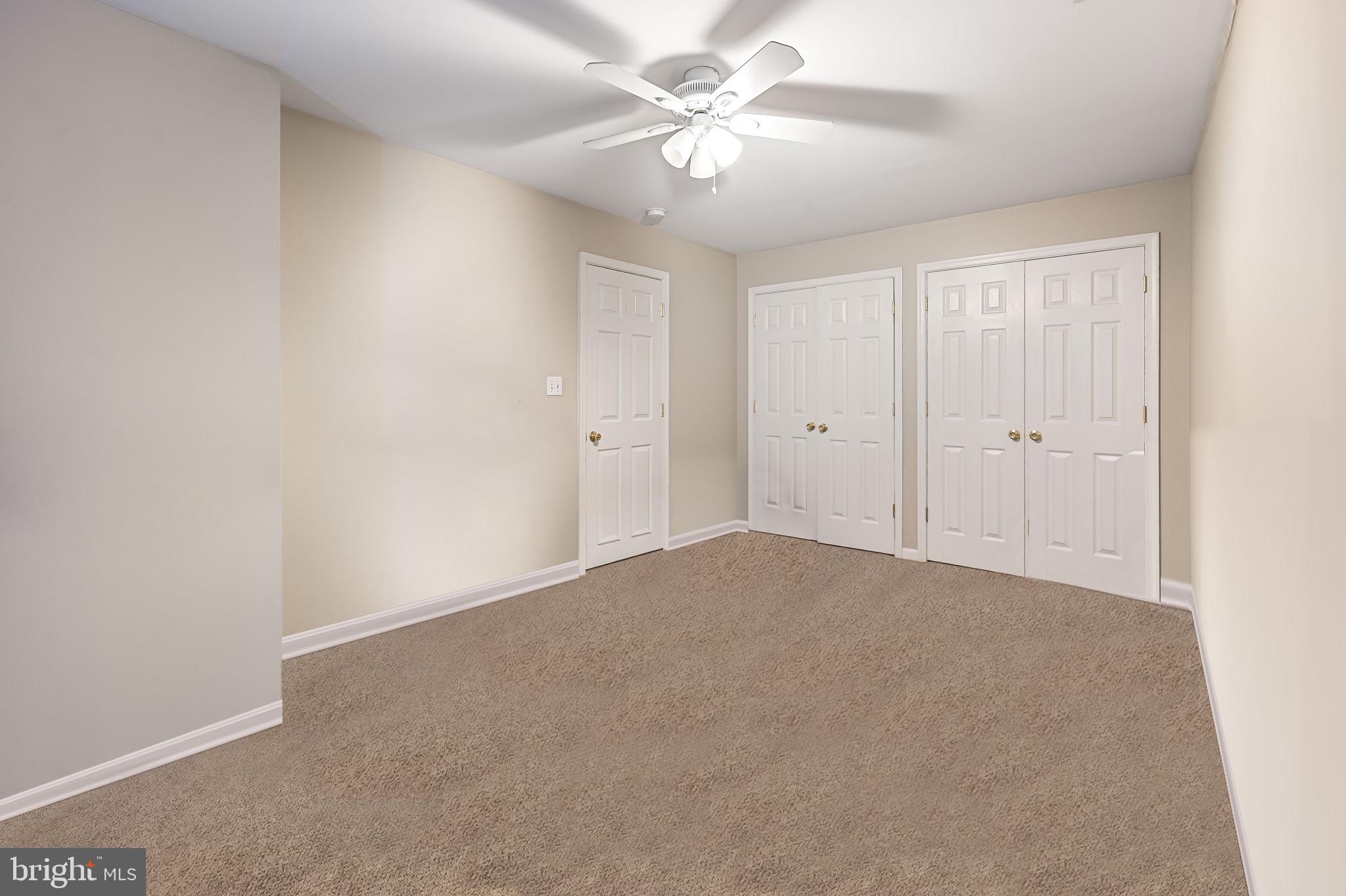 CANTON - Commercial Sale