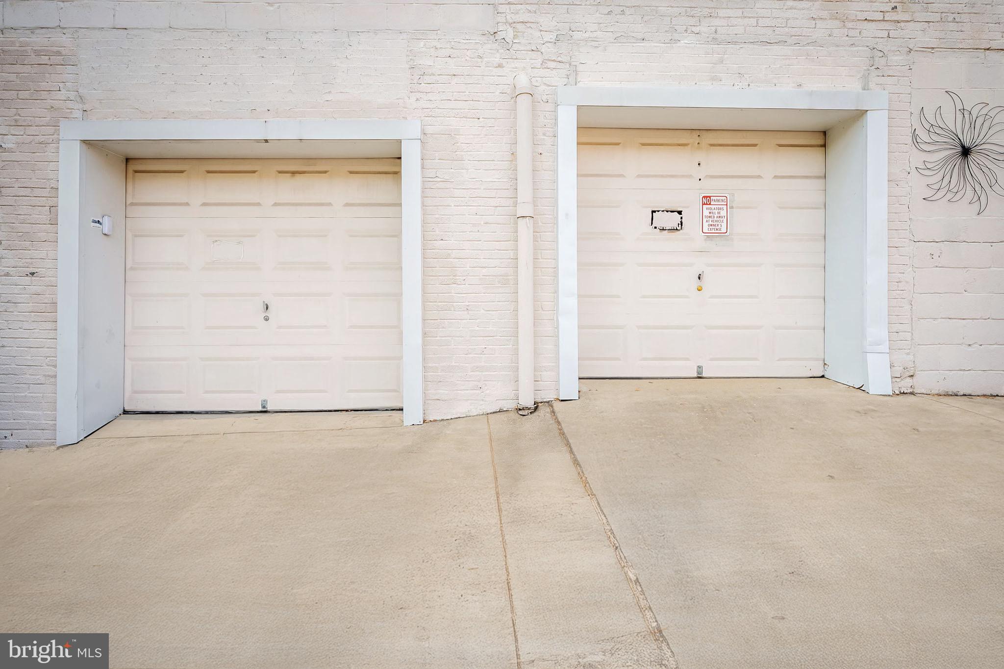 CANTON - Commercial Sale