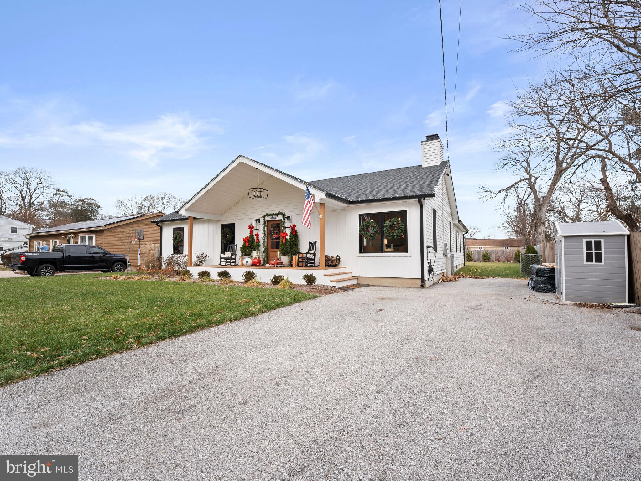 ROYAL BEACH - Residential