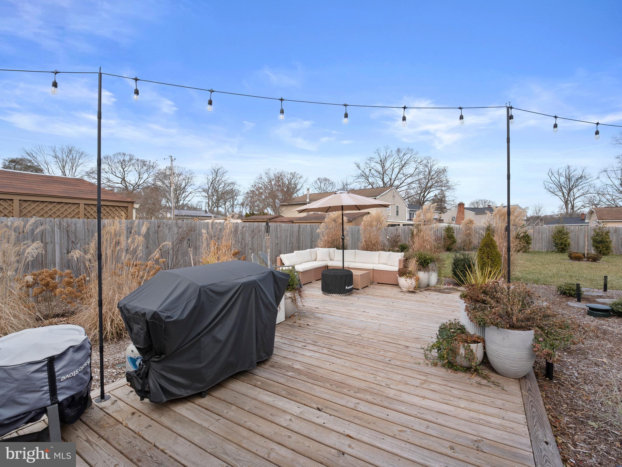 ROYAL BEACH - Residential