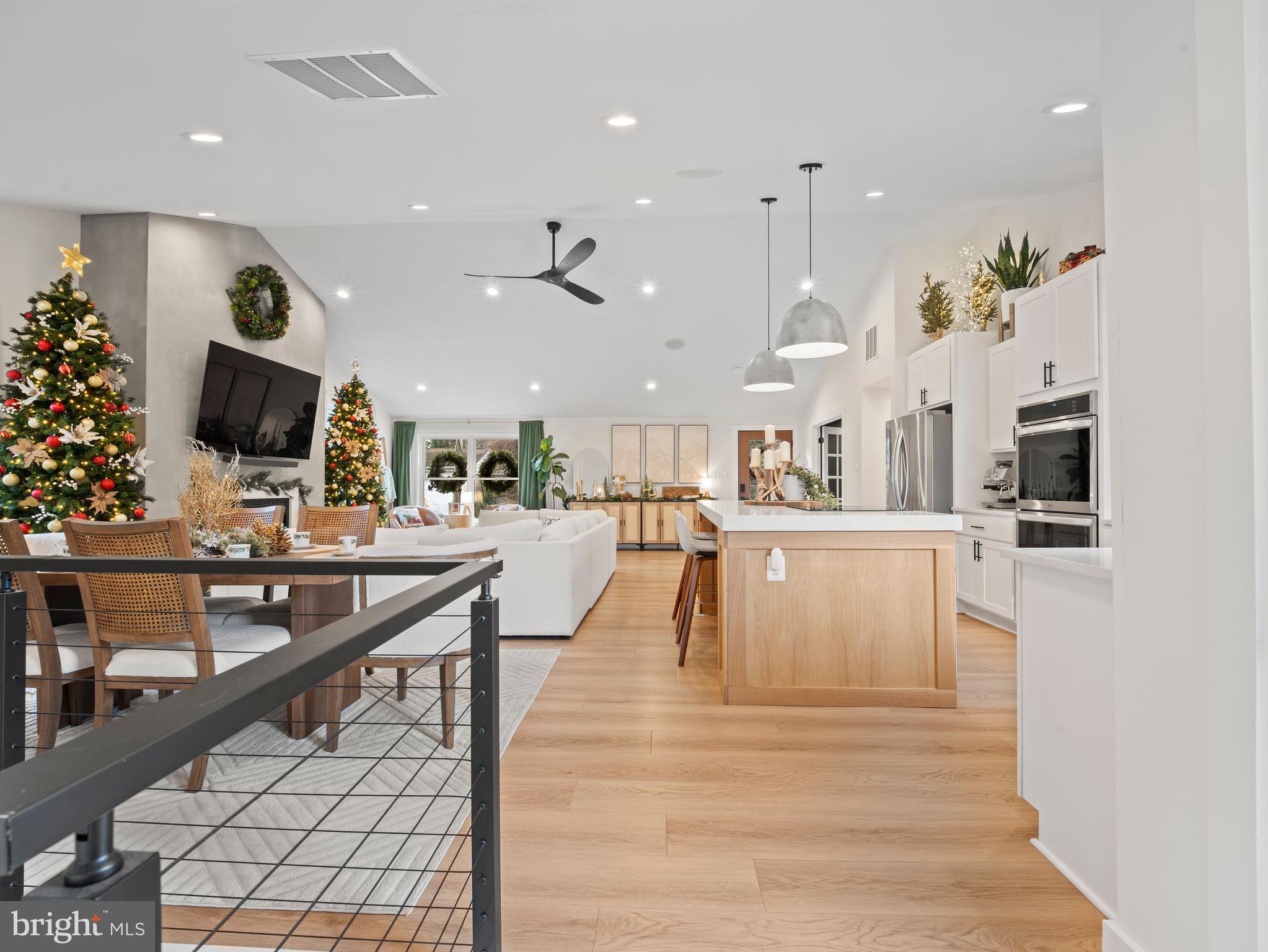 ROYAL BEACH - Residential