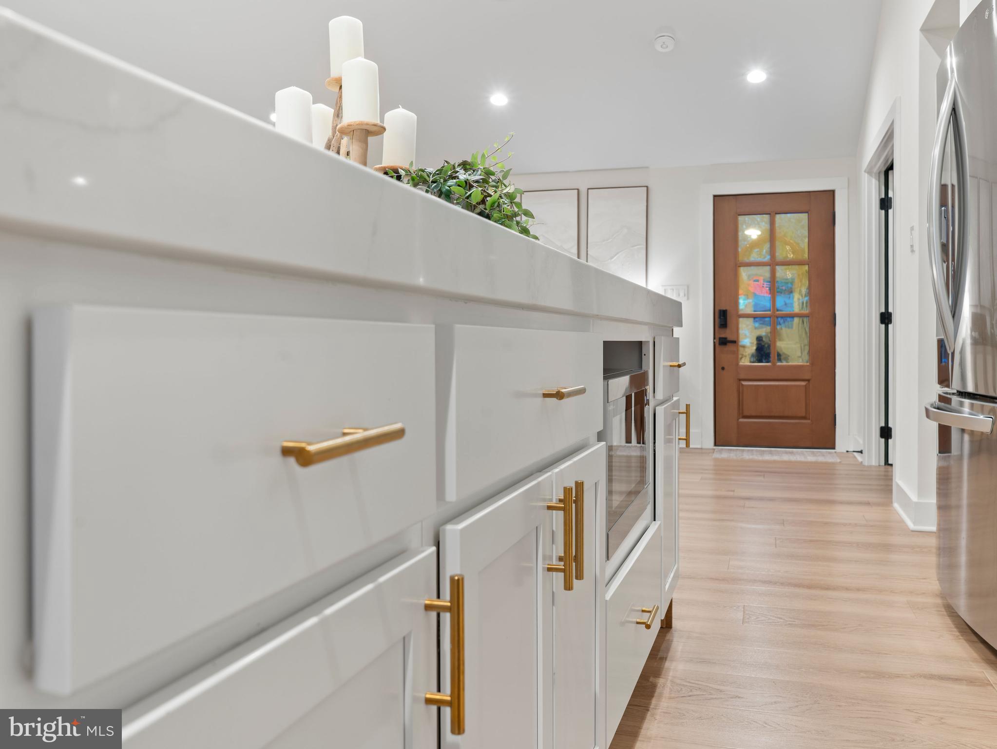 ROYAL BEACH - Residential