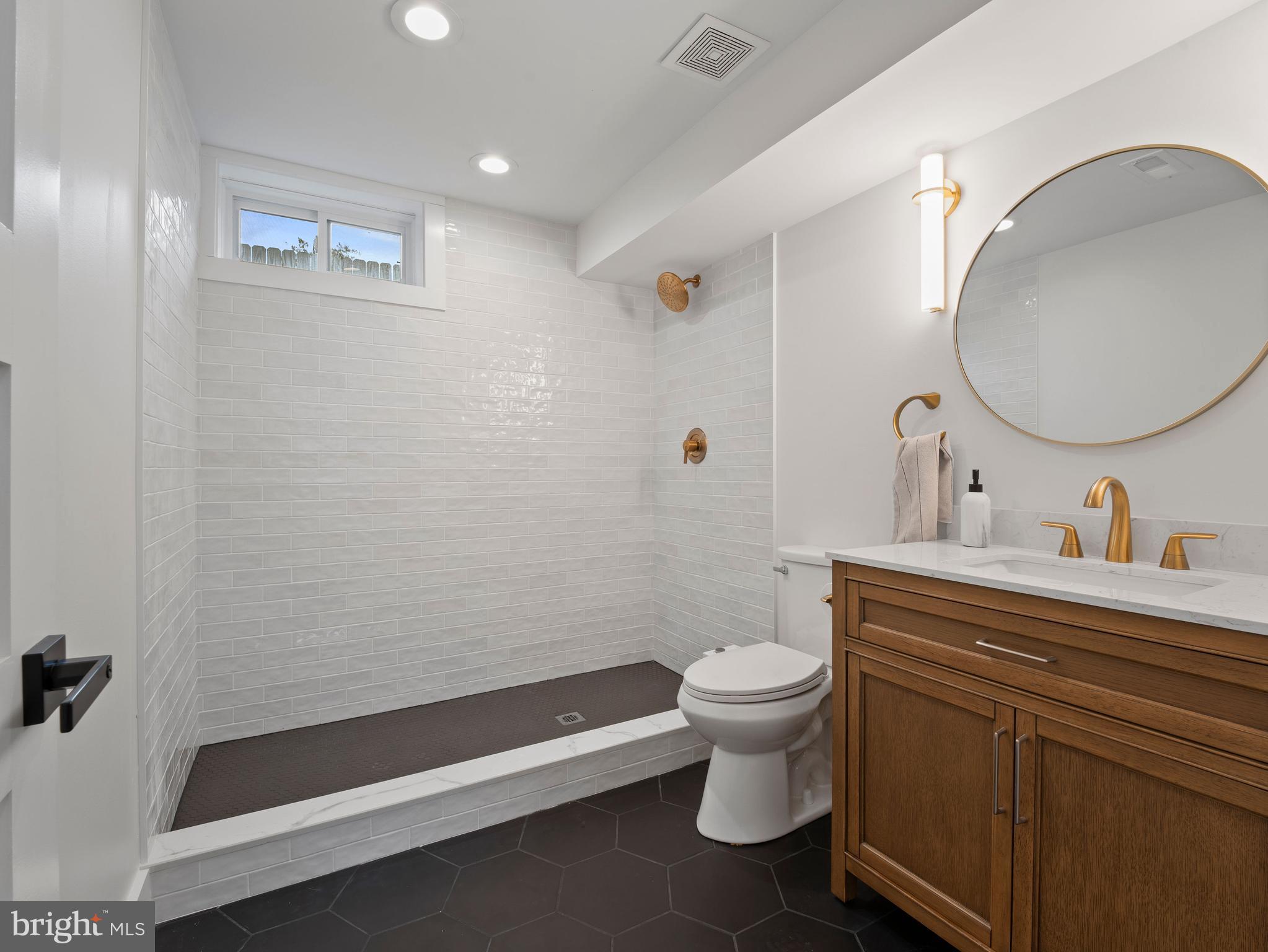 ROYAL BEACH - Residential