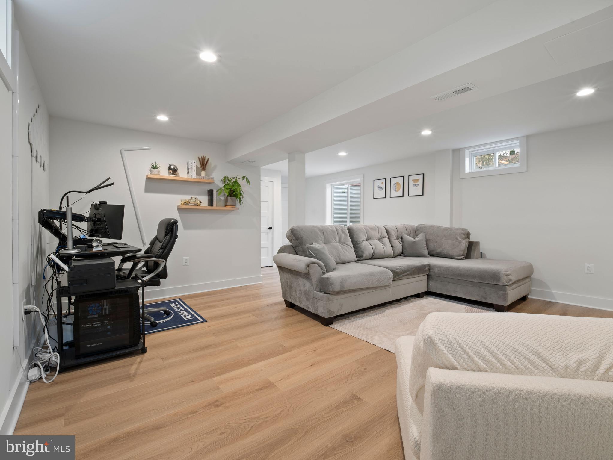 ROYAL BEACH - Residential