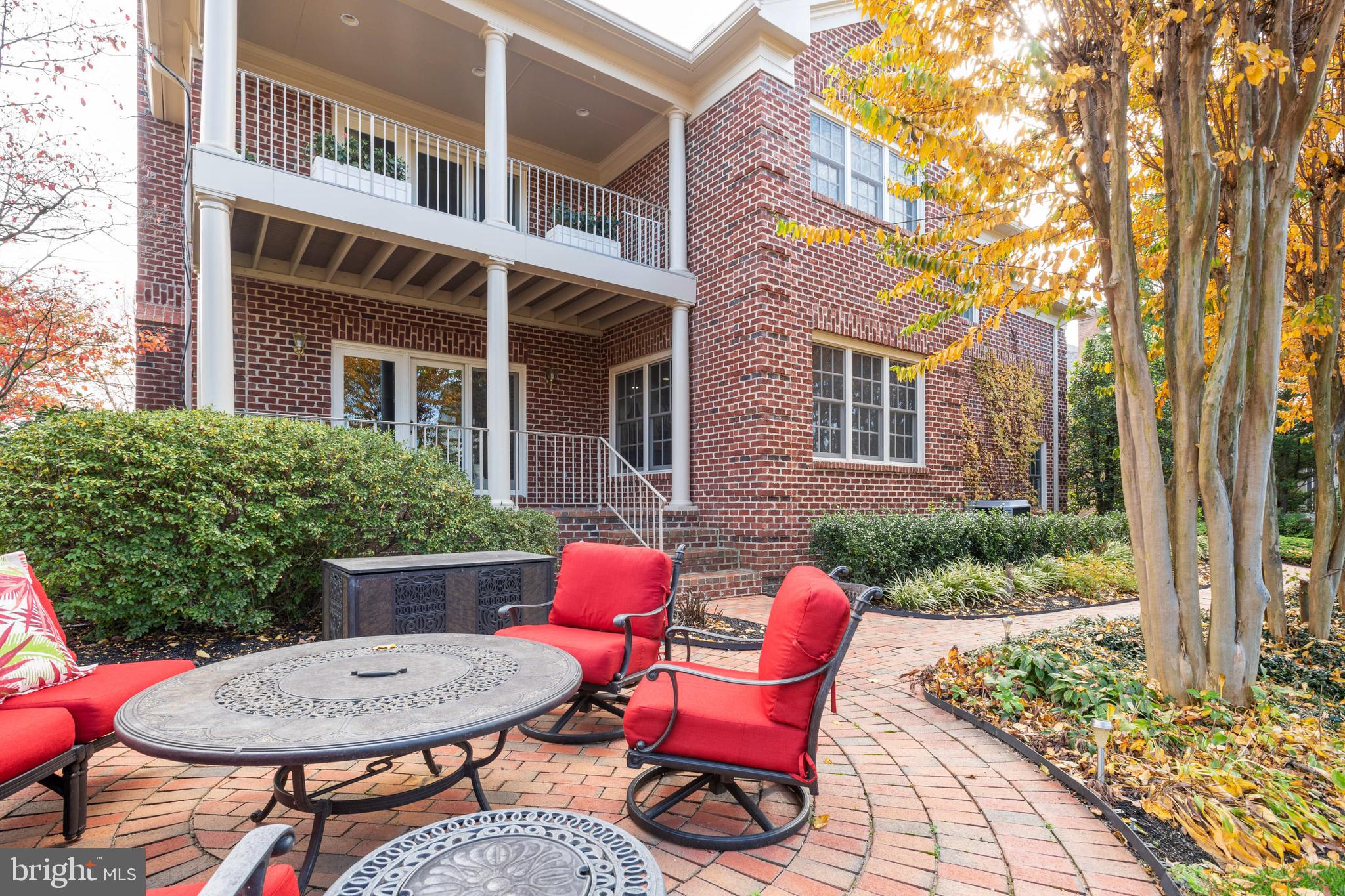 LAKE MANASSAS - Residential