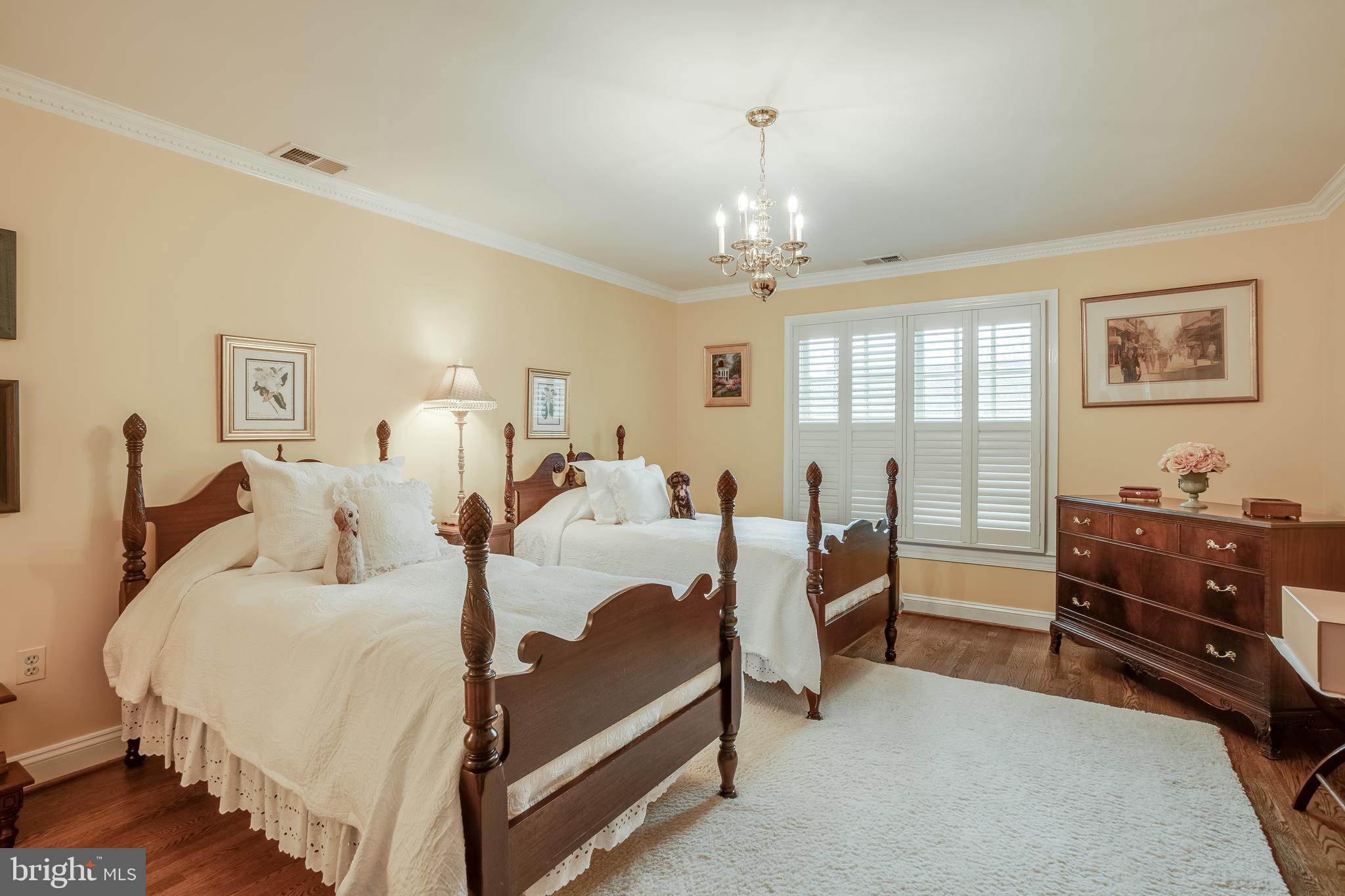 LAKE MANASSAS - Residential