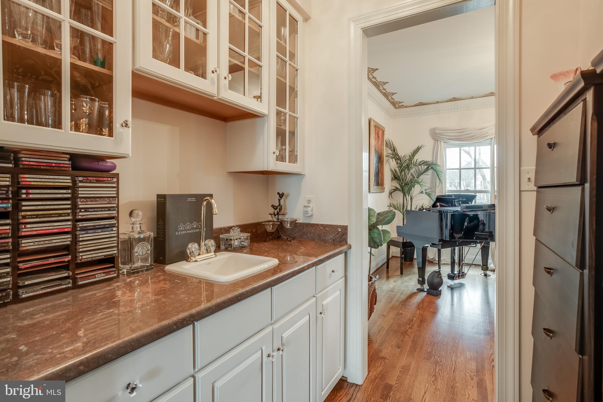 LAKE MANASSAS - Residential