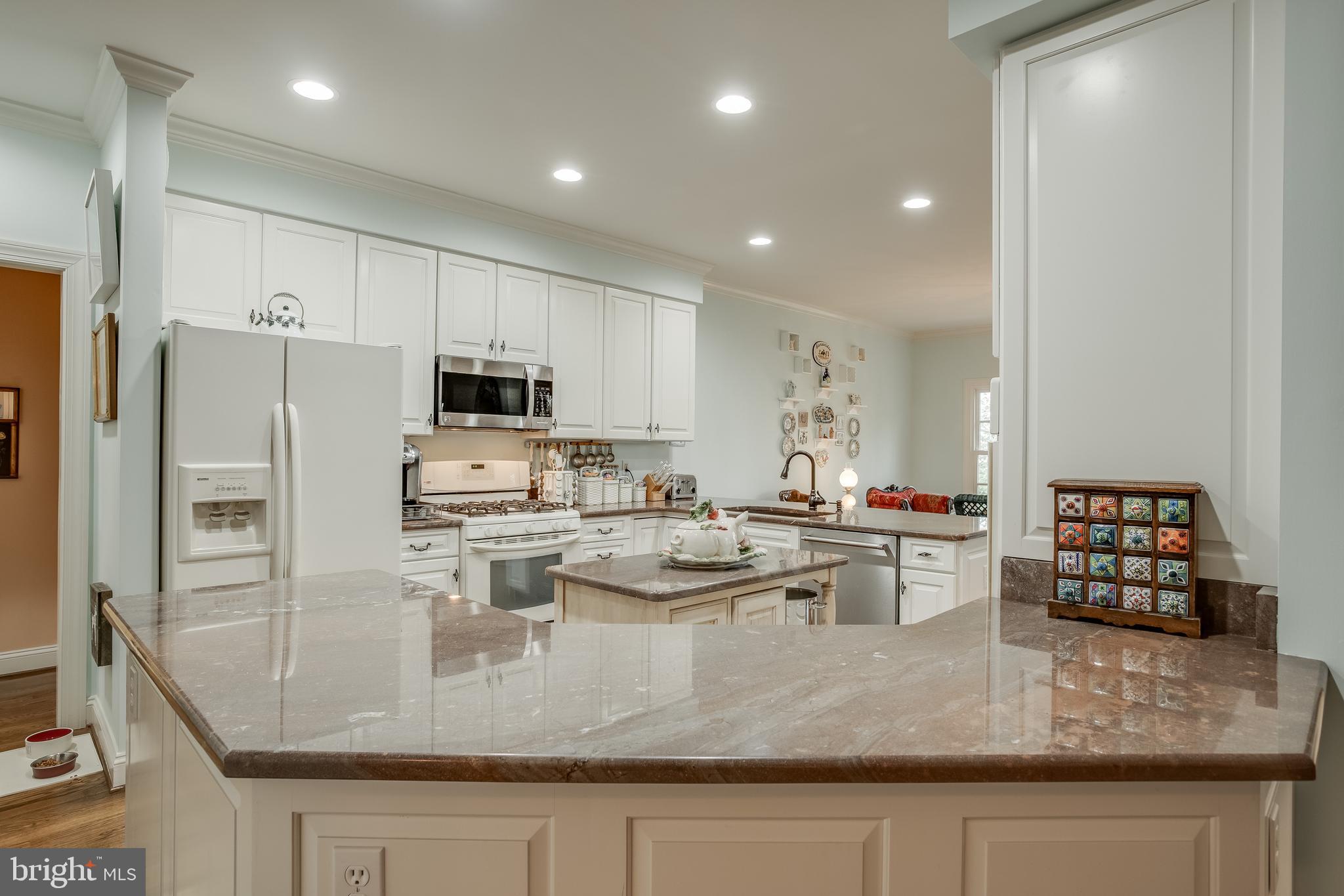 LAKE MANASSAS - Residential