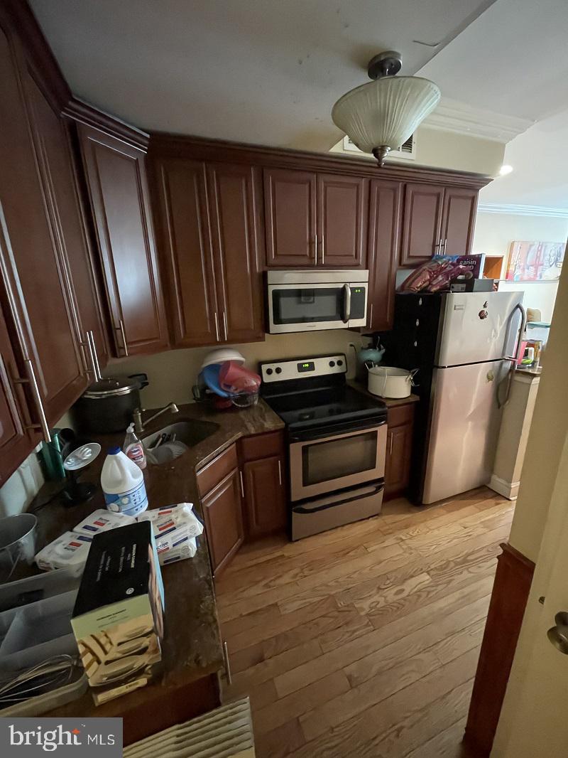 TEMPLE UNIVERSITY - Residential