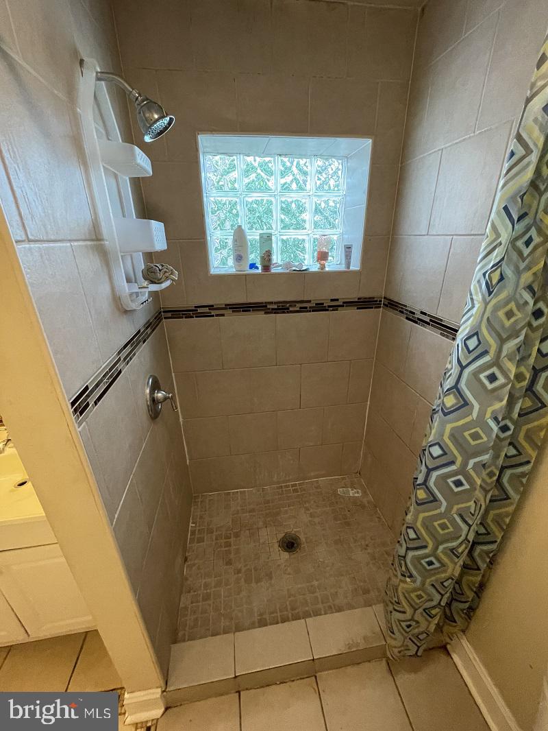 TEMPLE UNIVERSITY - Residential