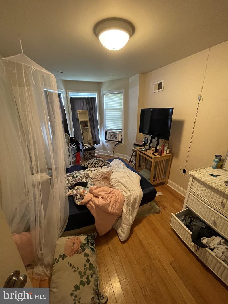 TEMPLE UNIVERSITY - Residential