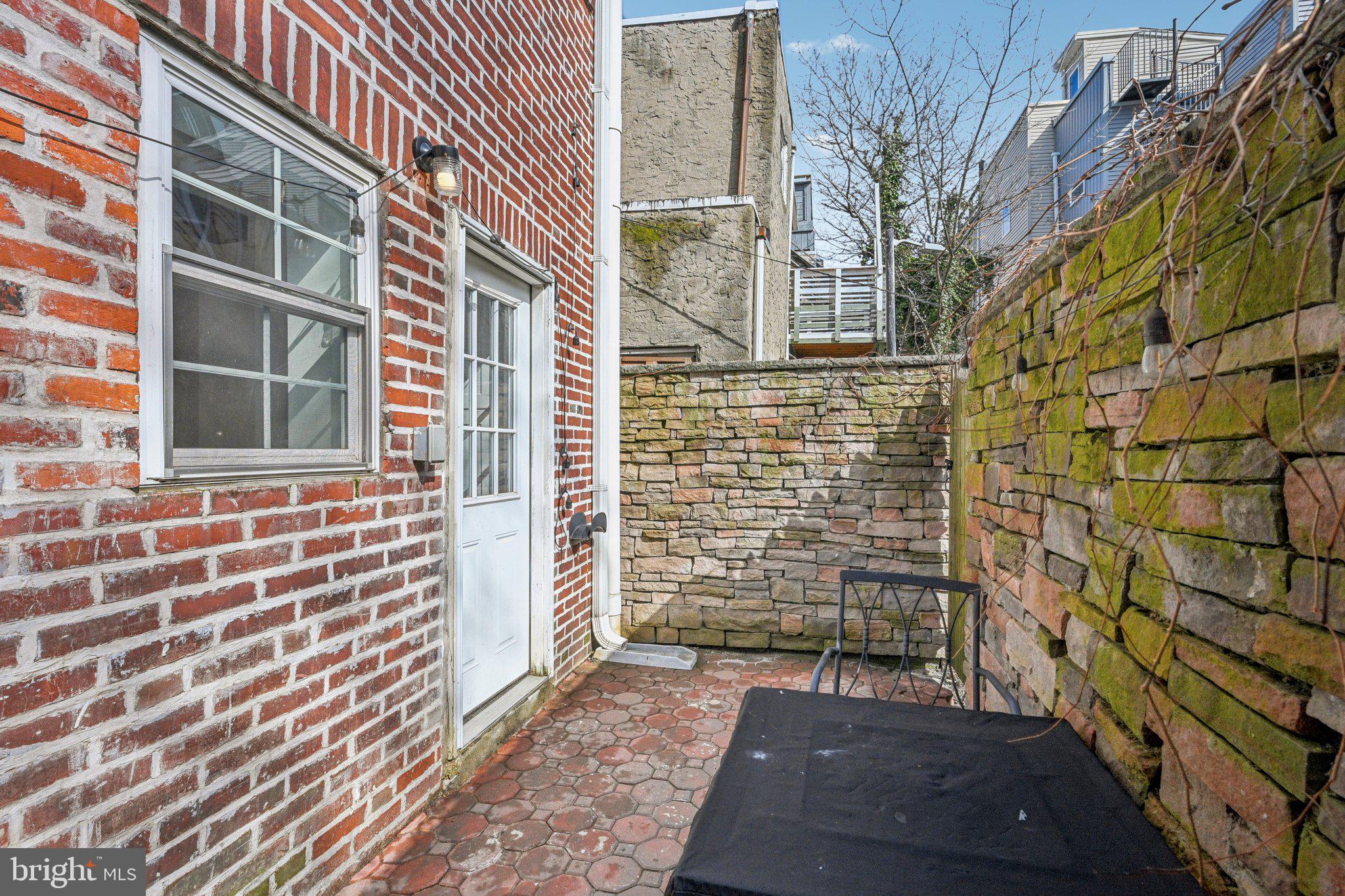 GRADUATE HOSPITAL - Residential