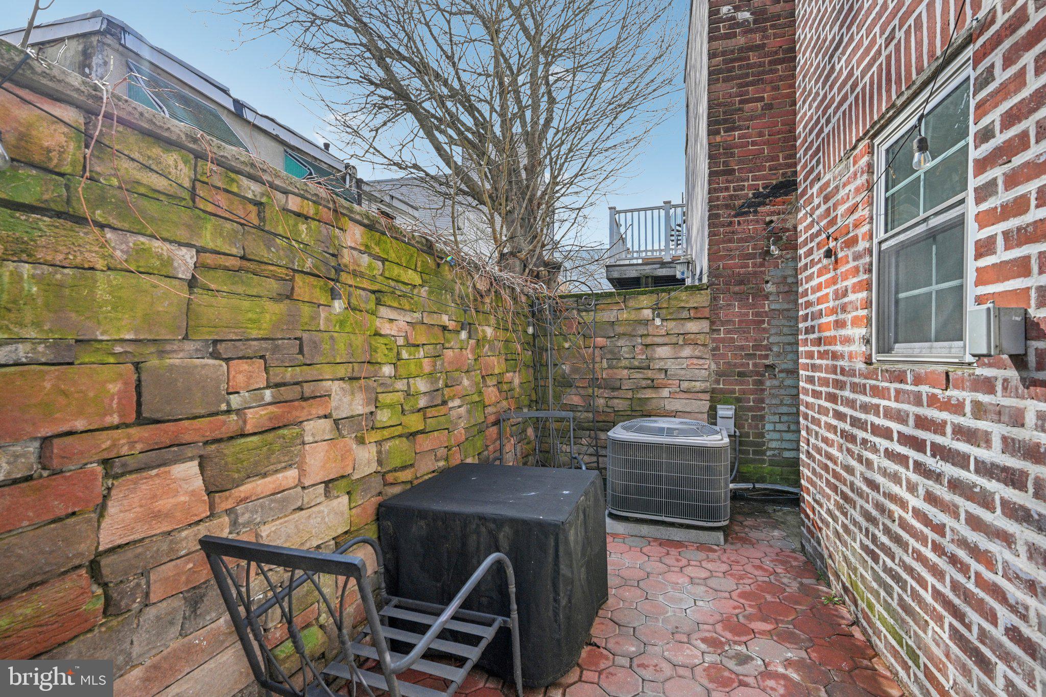 GRADUATE HOSPITAL - Residential