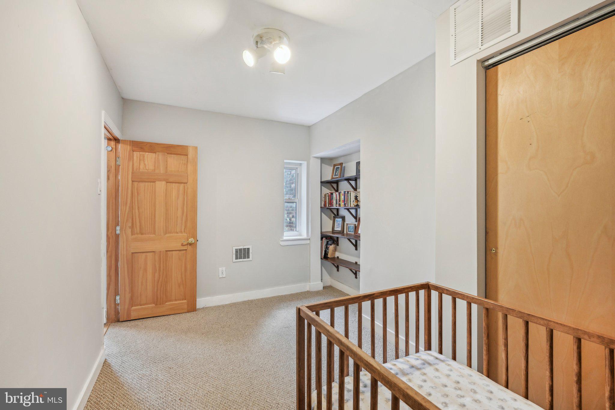 GRADUATE HOSPITAL - Residential