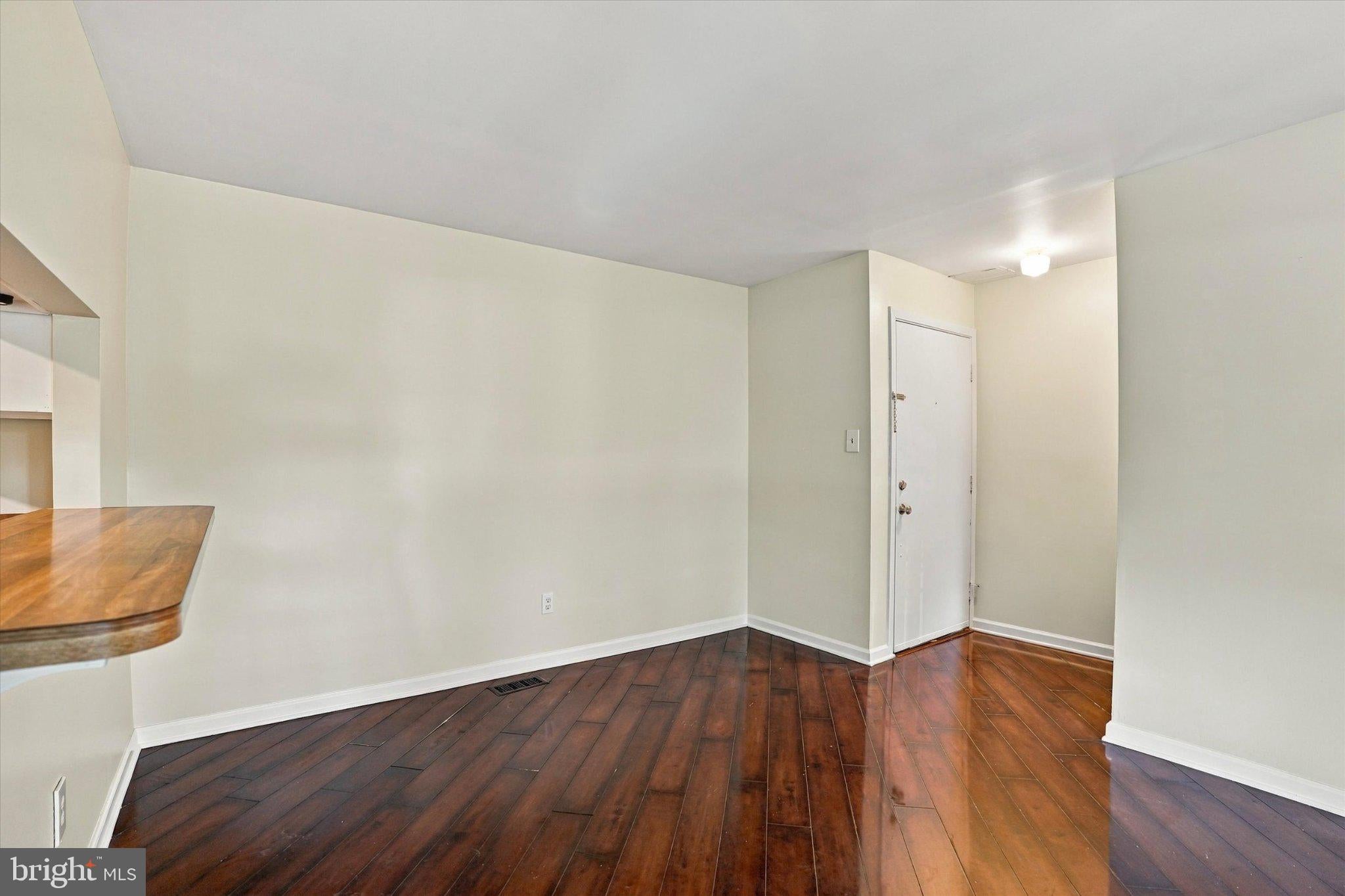 503 STOCKTON COURT