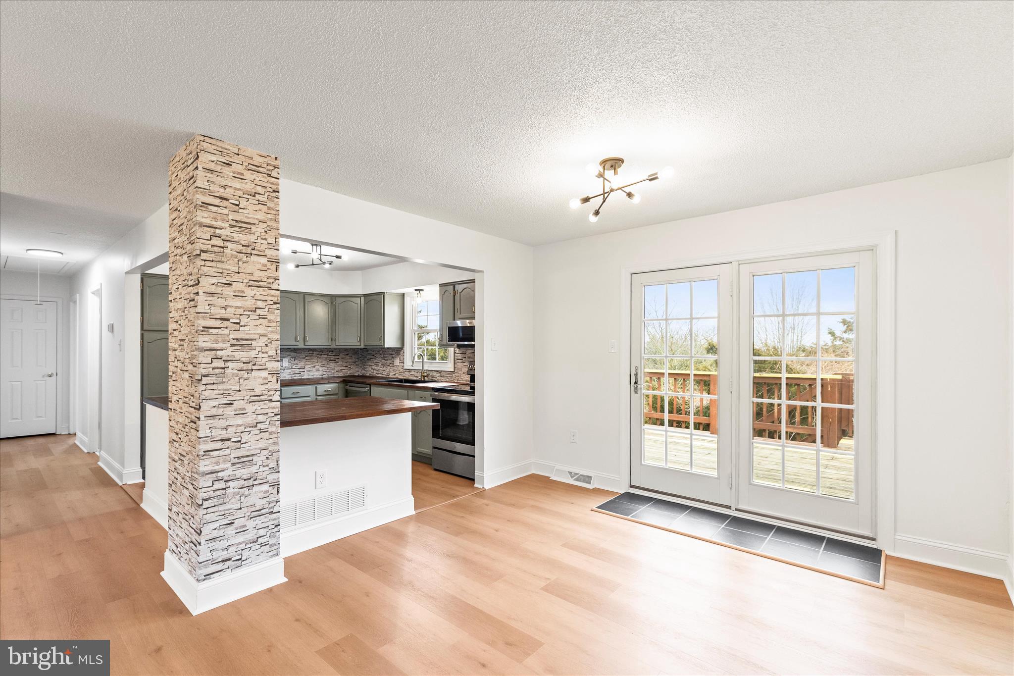 FREEDOM HILLS - Residential