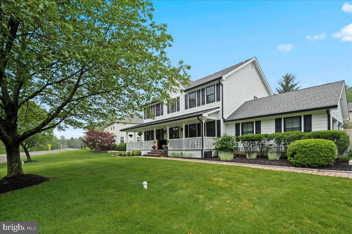 105 SOUTH DRIVE